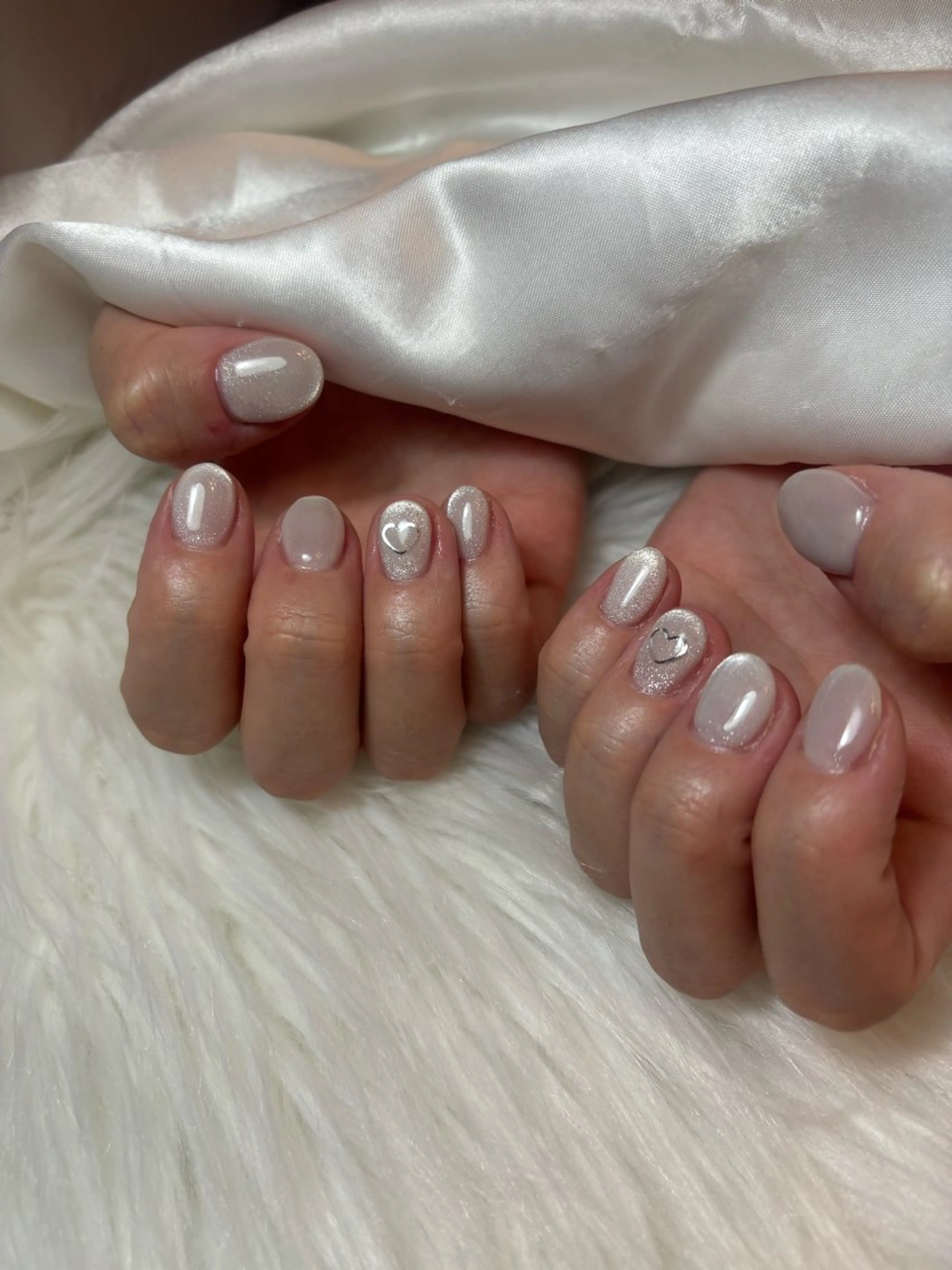 ネイル ブルー キラキラネイル 韓国ネイル マグネットネイル シンプルネイル ハンドネイル timtam --sakiのネイルデザイン