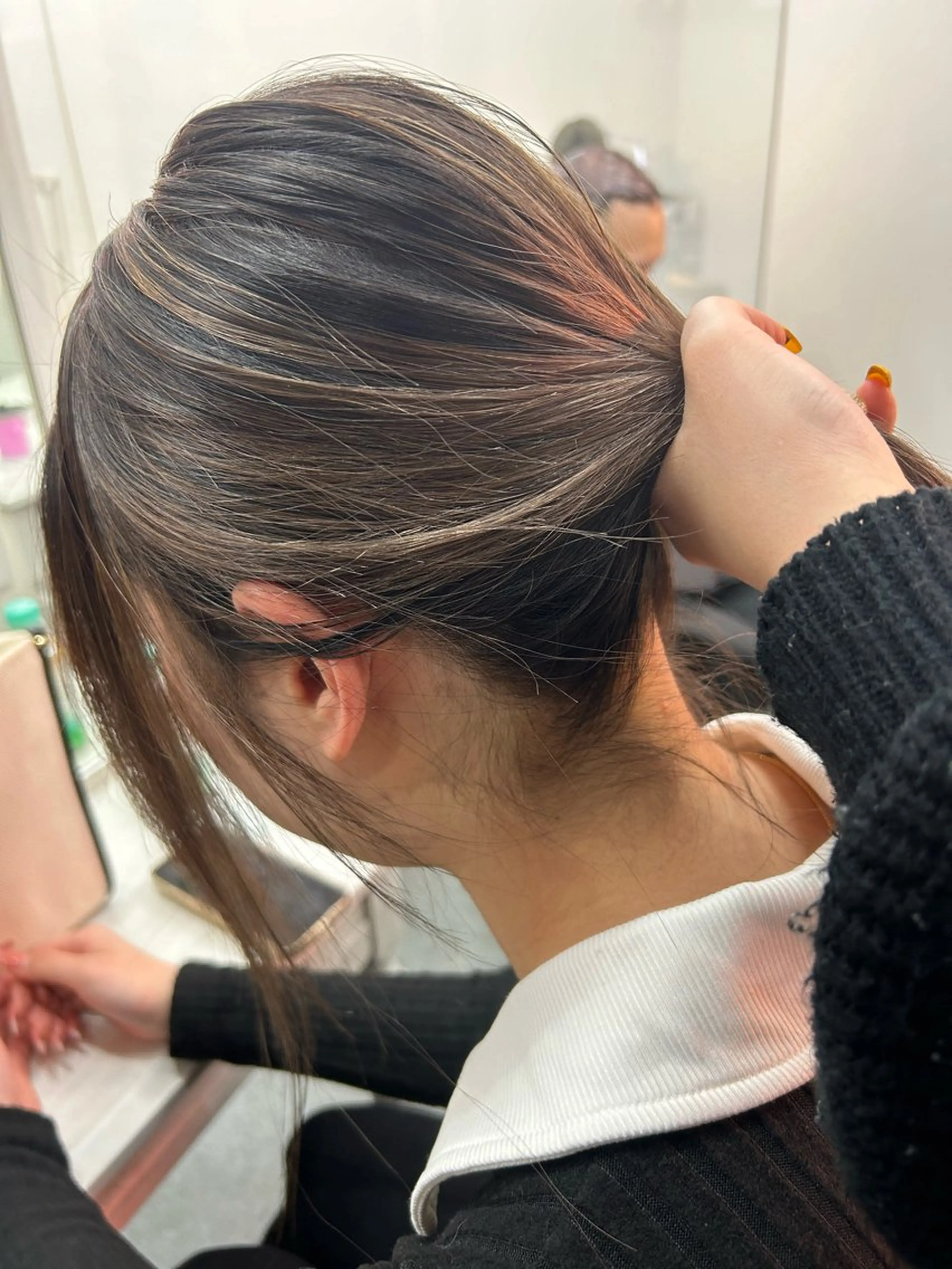ロング カラー シールエクステ バレイヤージュ ハイライトカラー エクステ ハイライト alpha. カラーエクステ下妻のヘアスタイル