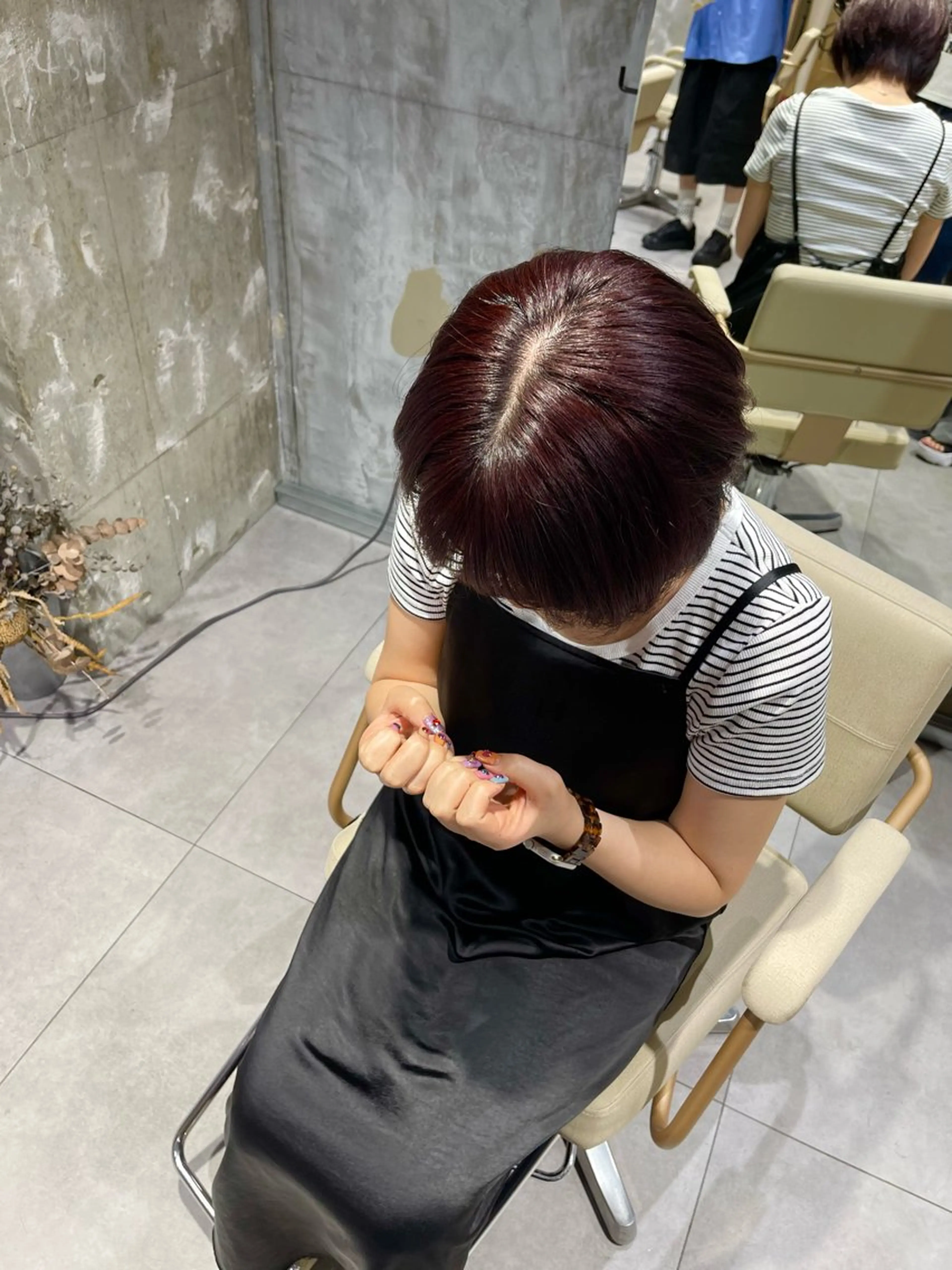 ショート カラー ヘアアレンジ レッドカラー esse所属・阪倉 美玲のヘアスタイル