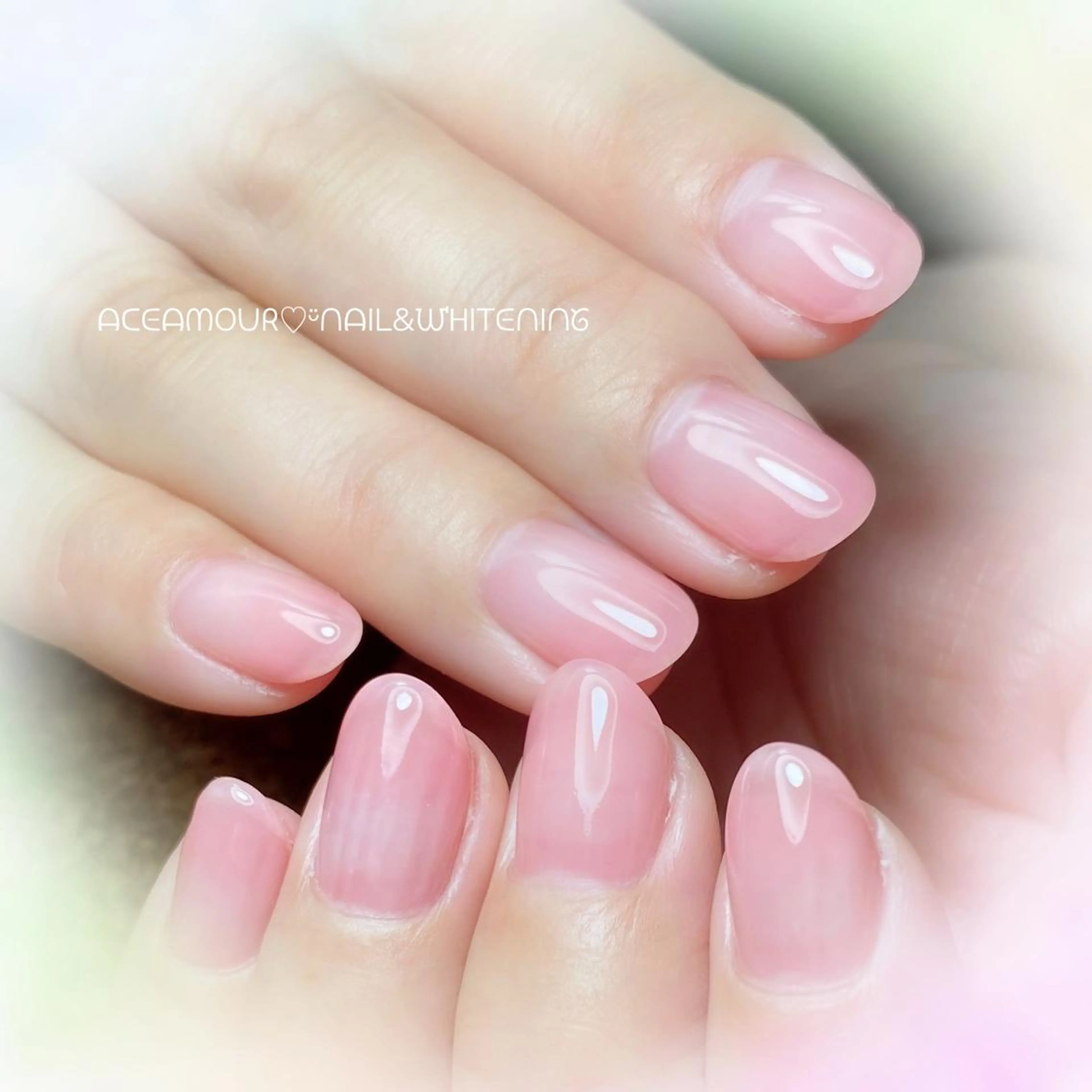 ネイル グラデーション ピンク シンプルネイル ネイル/耳つぼ /新ホワイトニングのネイルデザイン