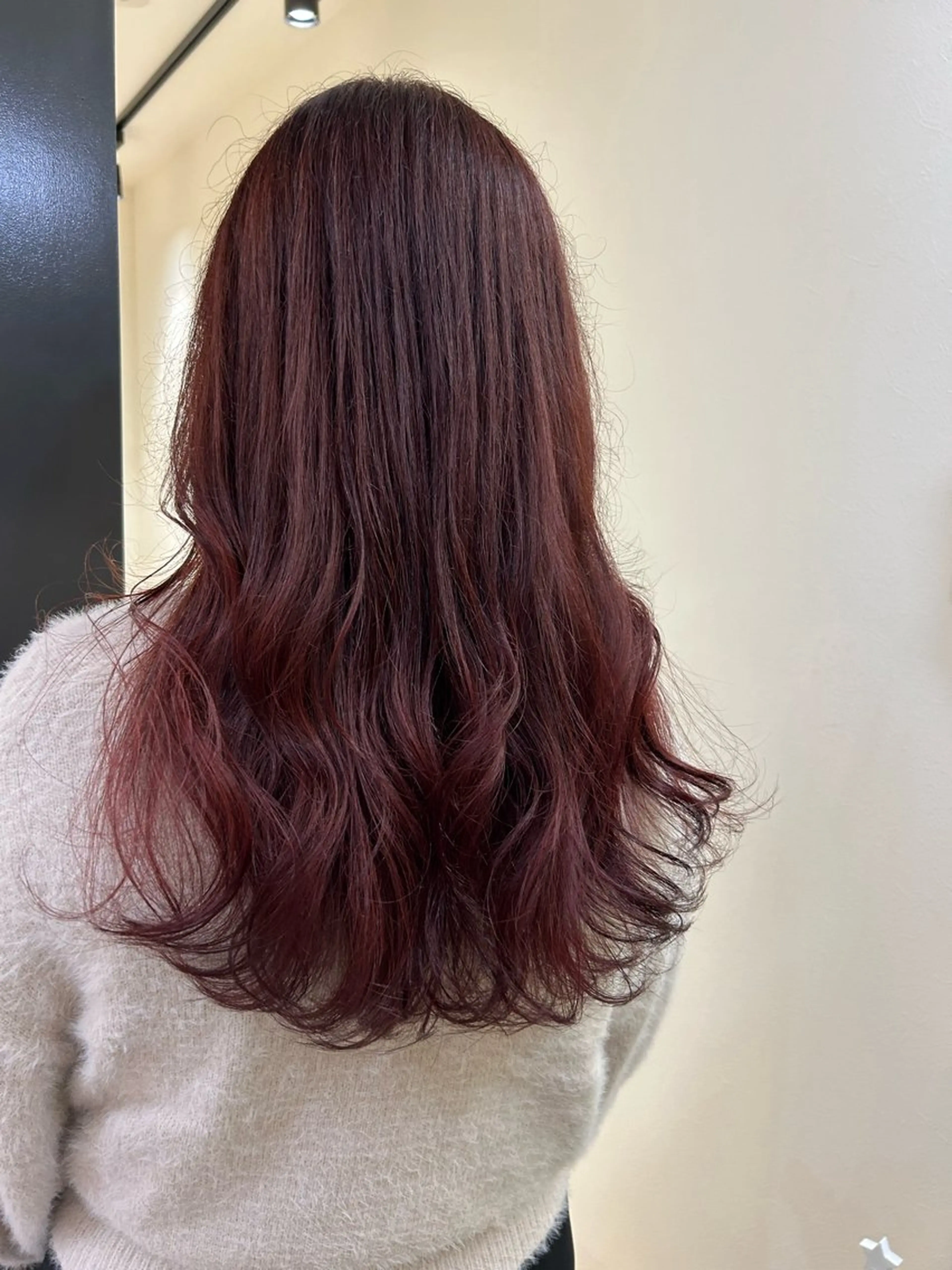 ロング カラー ブリーチ ダブルカラー ブリーチなしカラー ピンクカラー レッドカラー カット ヘアカラー トリートメント hub hair レイヤー/透明感のヘアスタイル