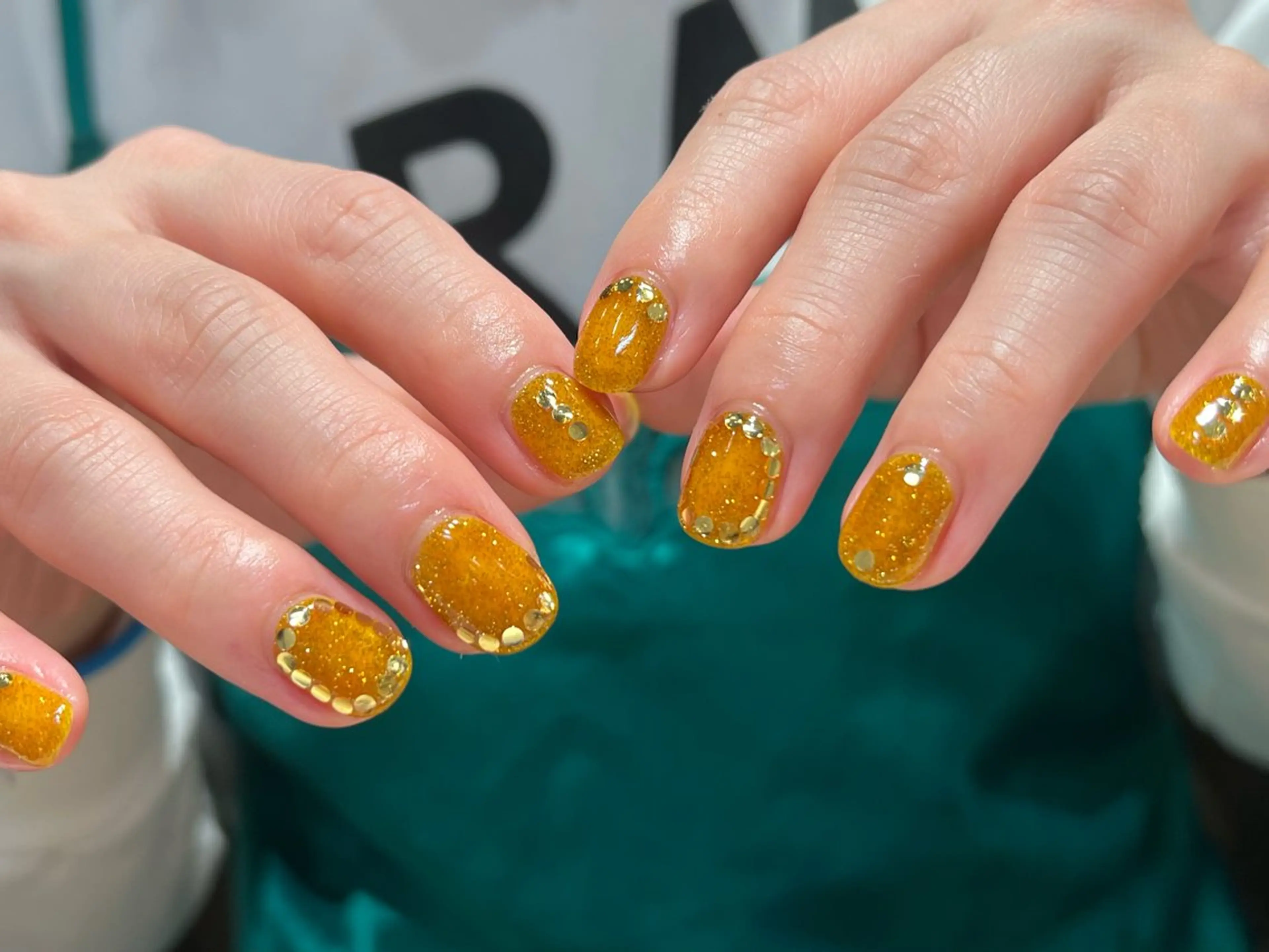 ネイル fumina 💚💛のネイルデザイン