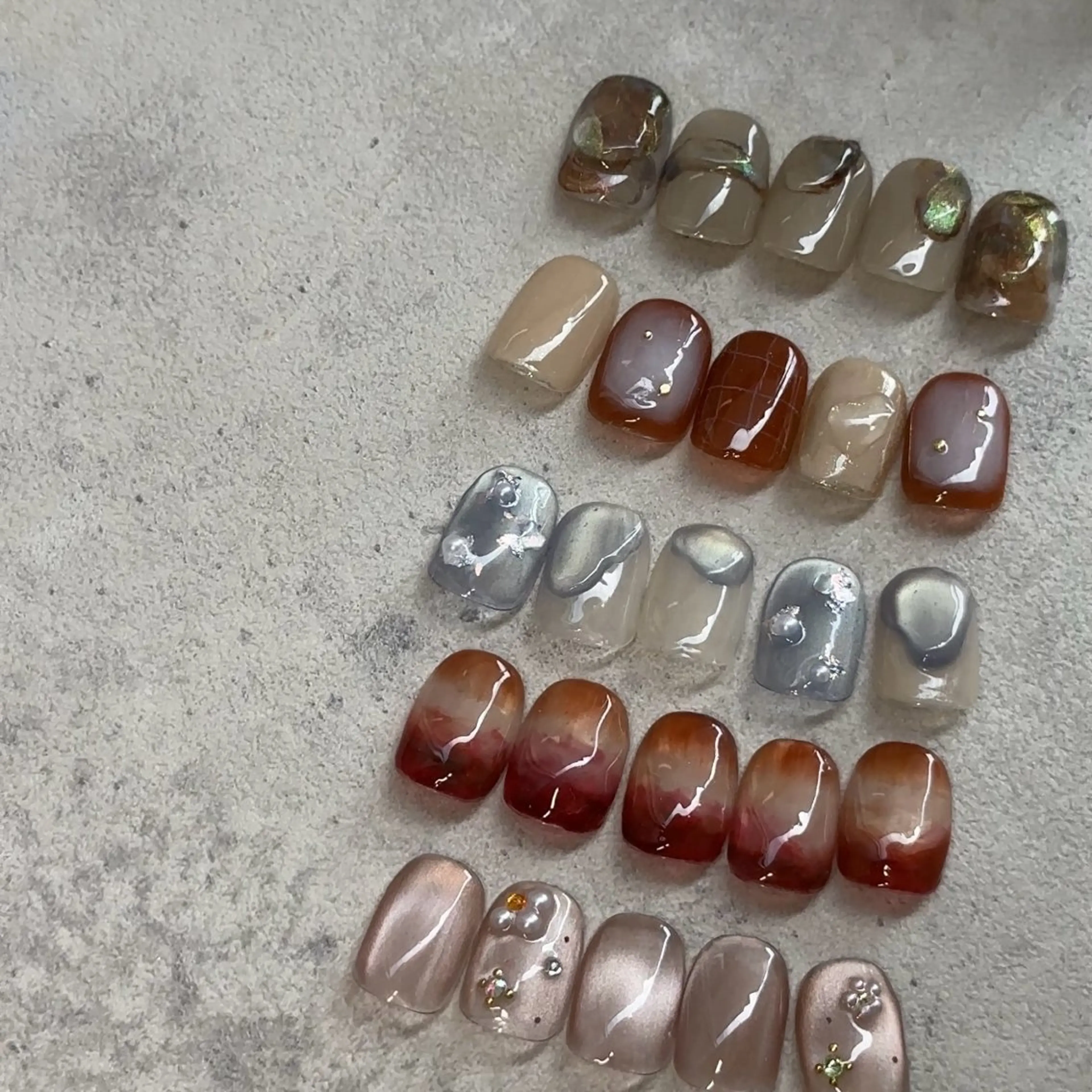 【hand】サンプル（スタンダード）10月の写真