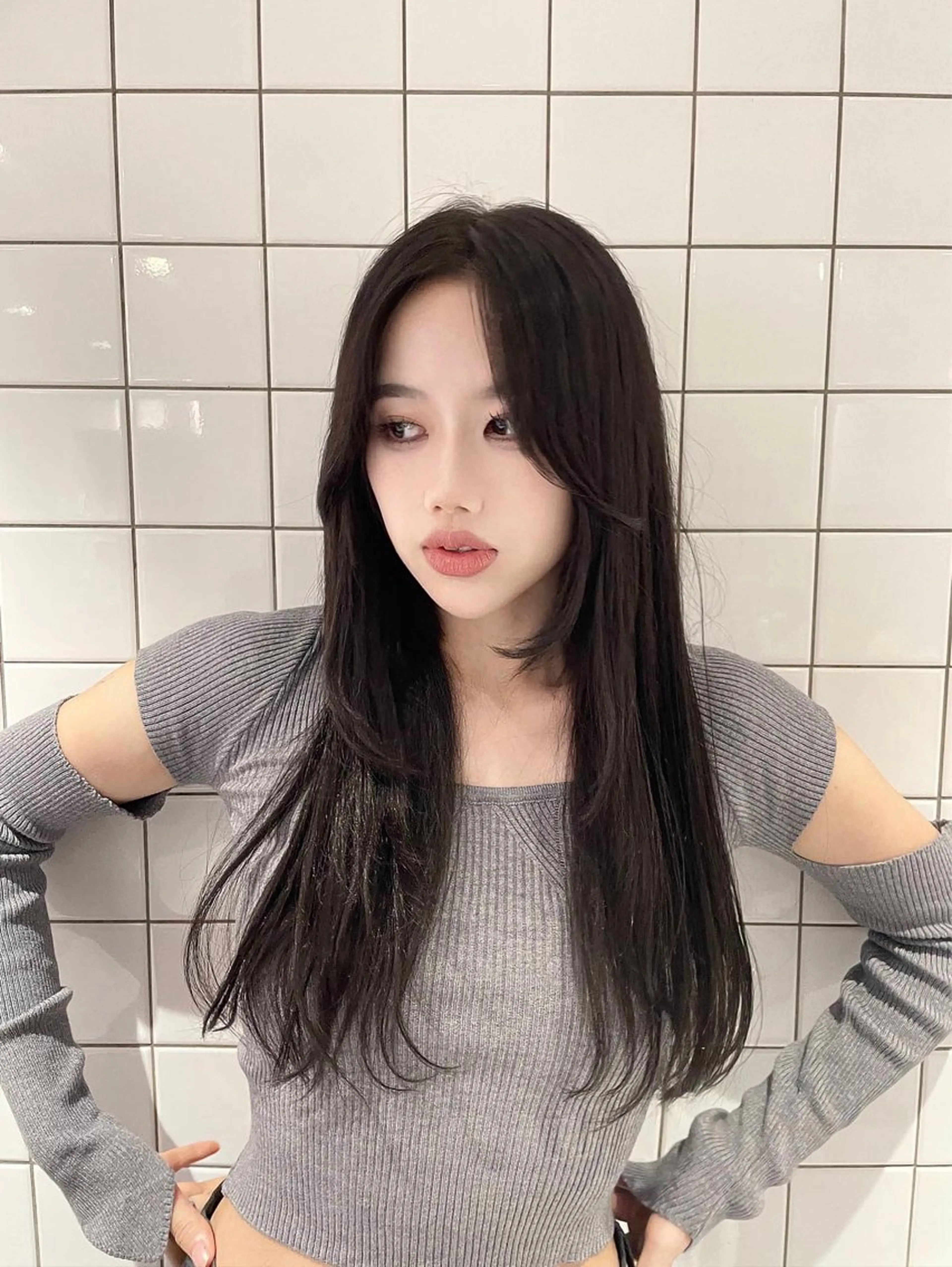 ロング カラー ミストバング デザインカラー ダブルカラー イヤリングカラー  フェイスフレーミング カット ヘアカラー トリートメント RIN/韓国/ トレンドヘア/新宿のヘアスタイル