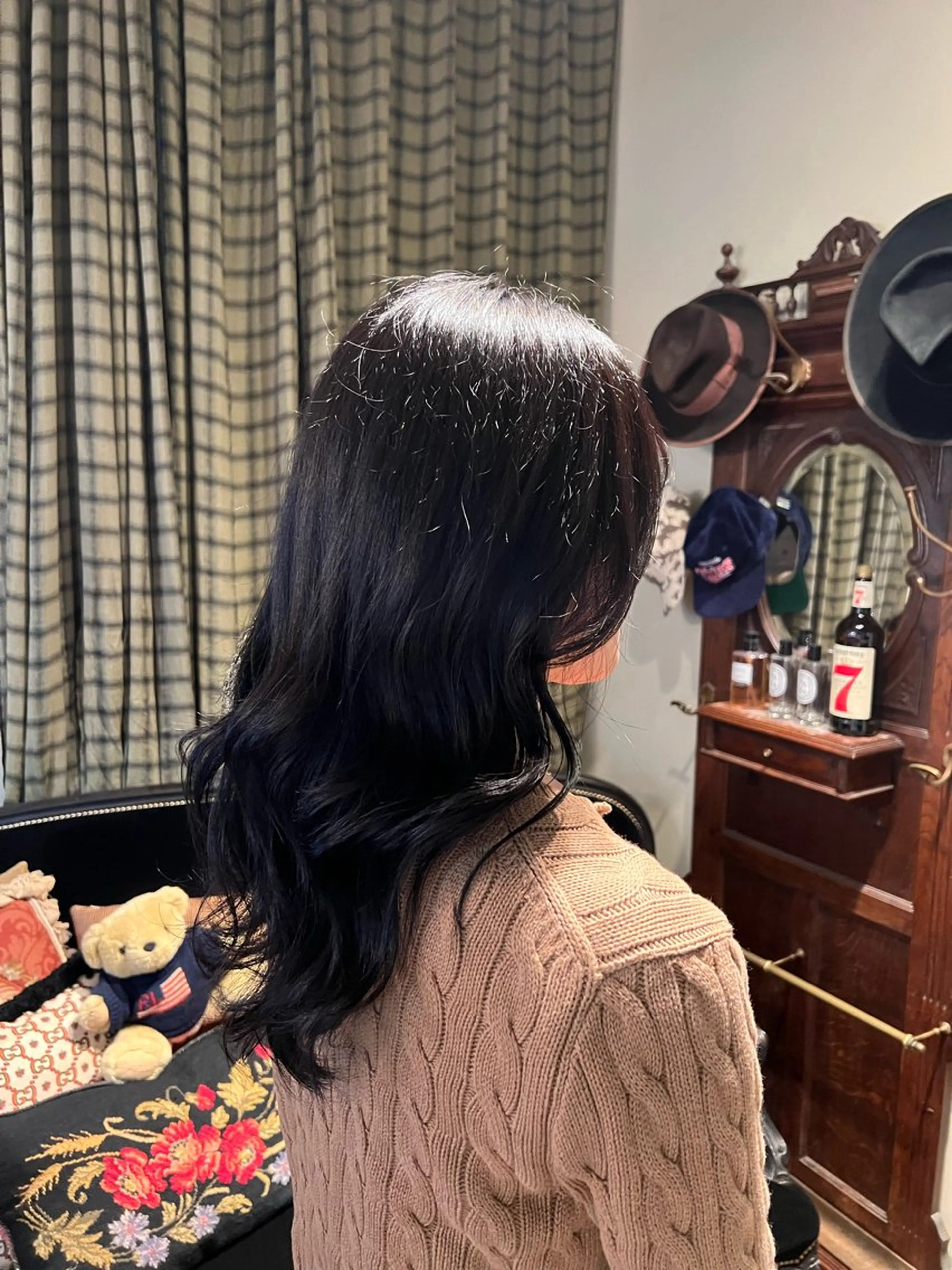 カラー アイブロウ カラーモデルまなみのヘアスタイル