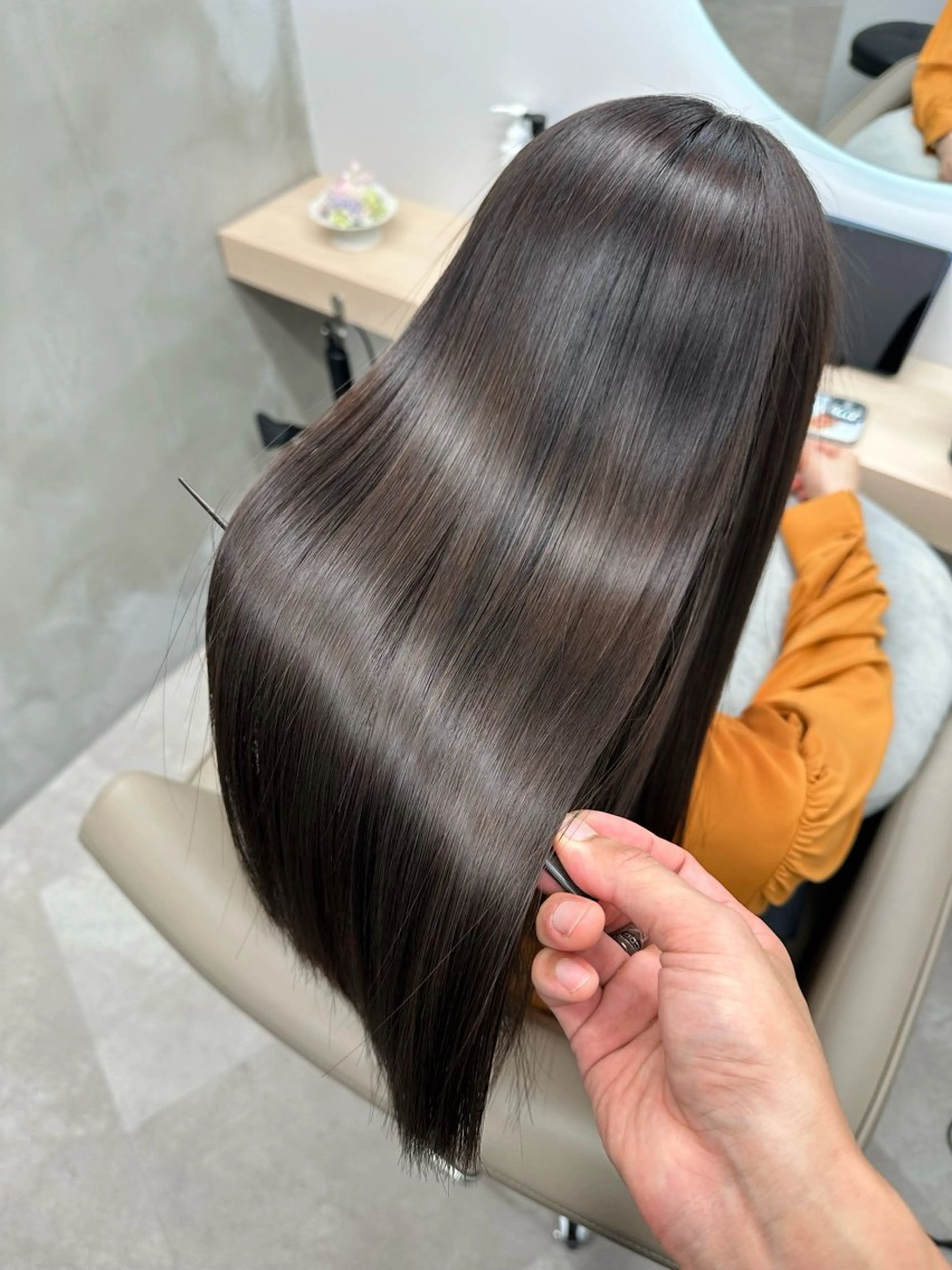 ロング カラー 髪質改善 縮毛矯正 トリートメント 縮毛矯正 トリートメント youres hair はなれ店所属・髪質改善🌸縮毛矯正 専門家💖後藤のヘアスタイル