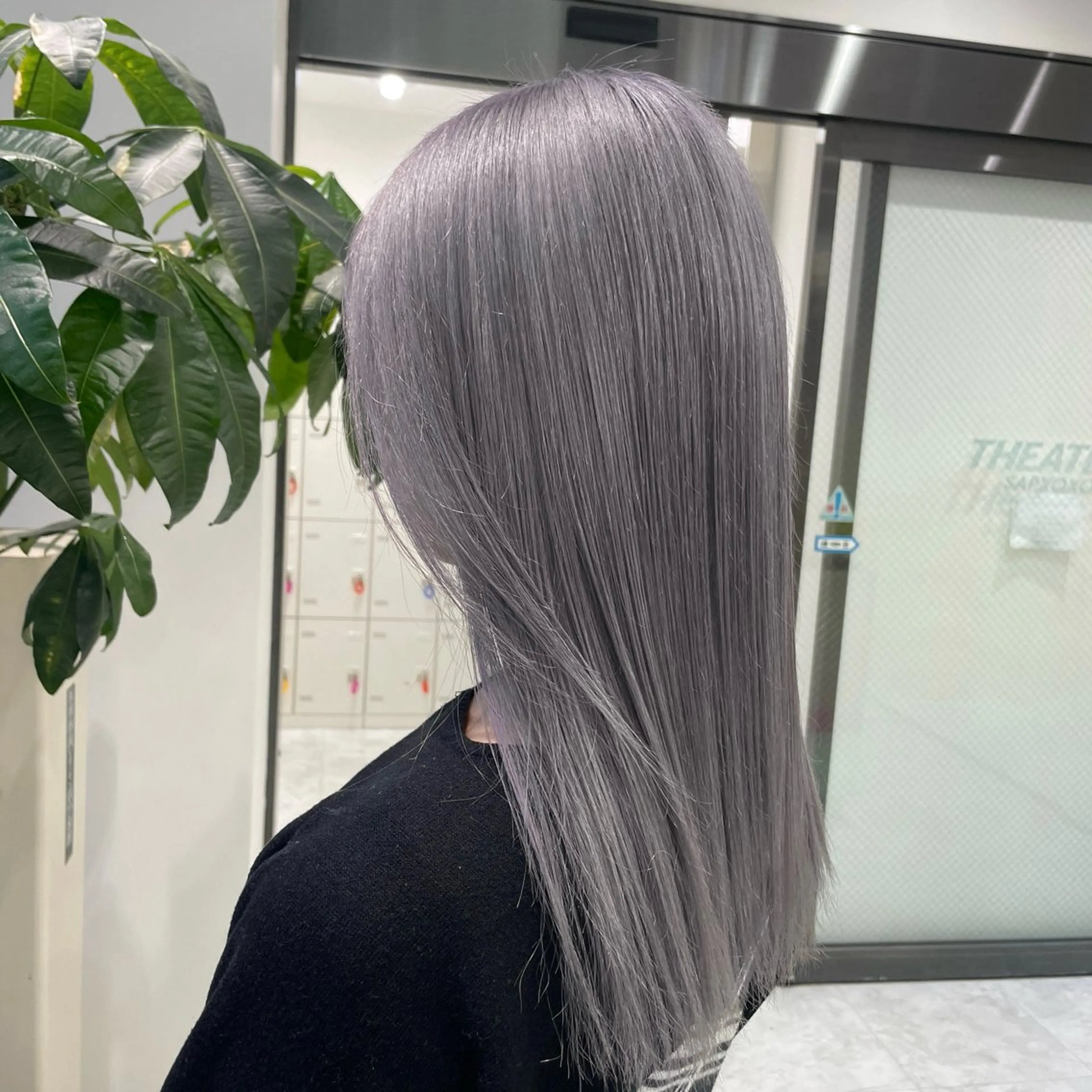 セミロング ケアカラー ボブ ハイライト 髪質改善 レイヤーカット ヘアカラー トリートメント SALOWIN札幌大通店所属・‎🤍札幌ハイトーン 🤍シンゴのヘアスタイル