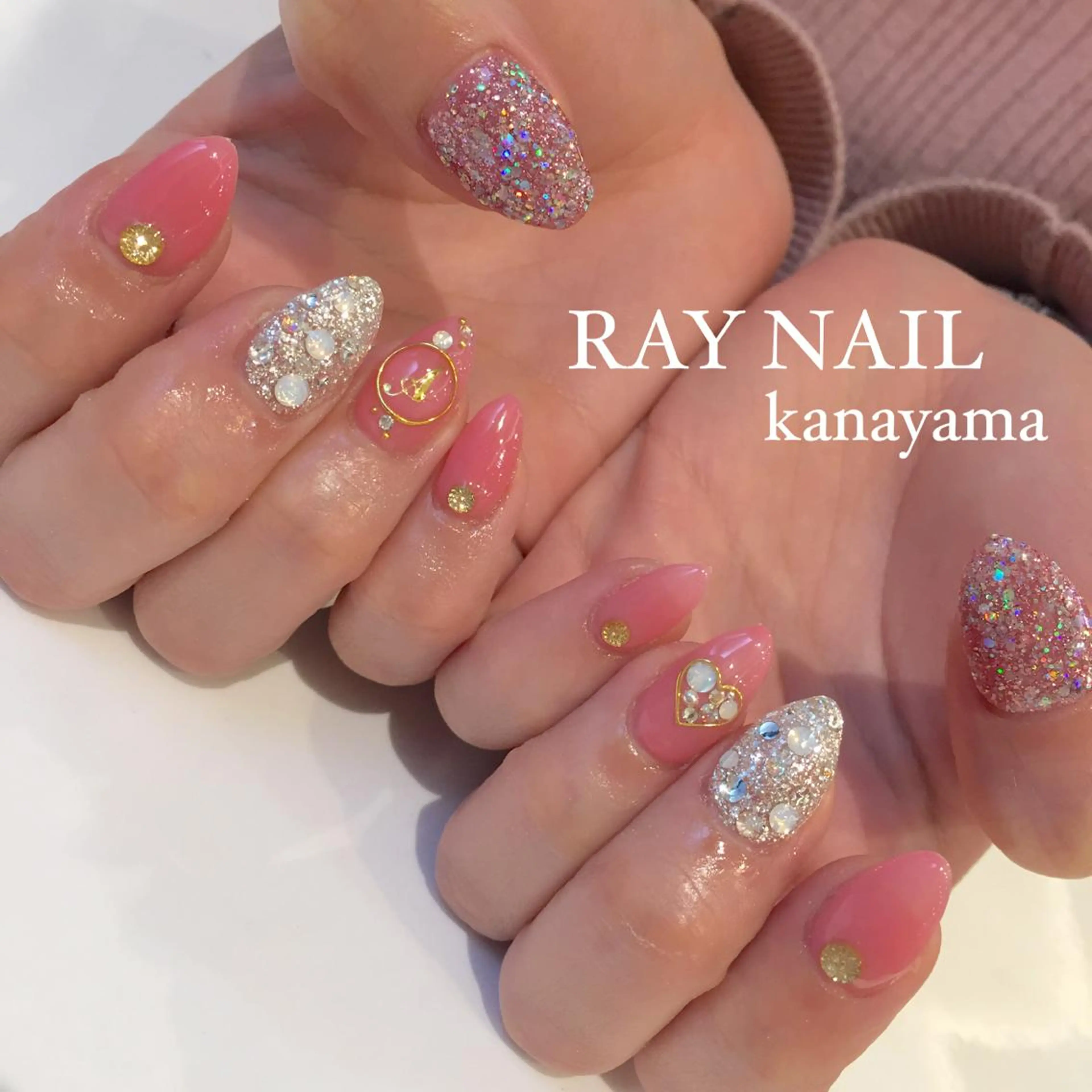 ネイル キラキラネイル ピンク ハンドネイル Arowa 伊田のネイルデザイン