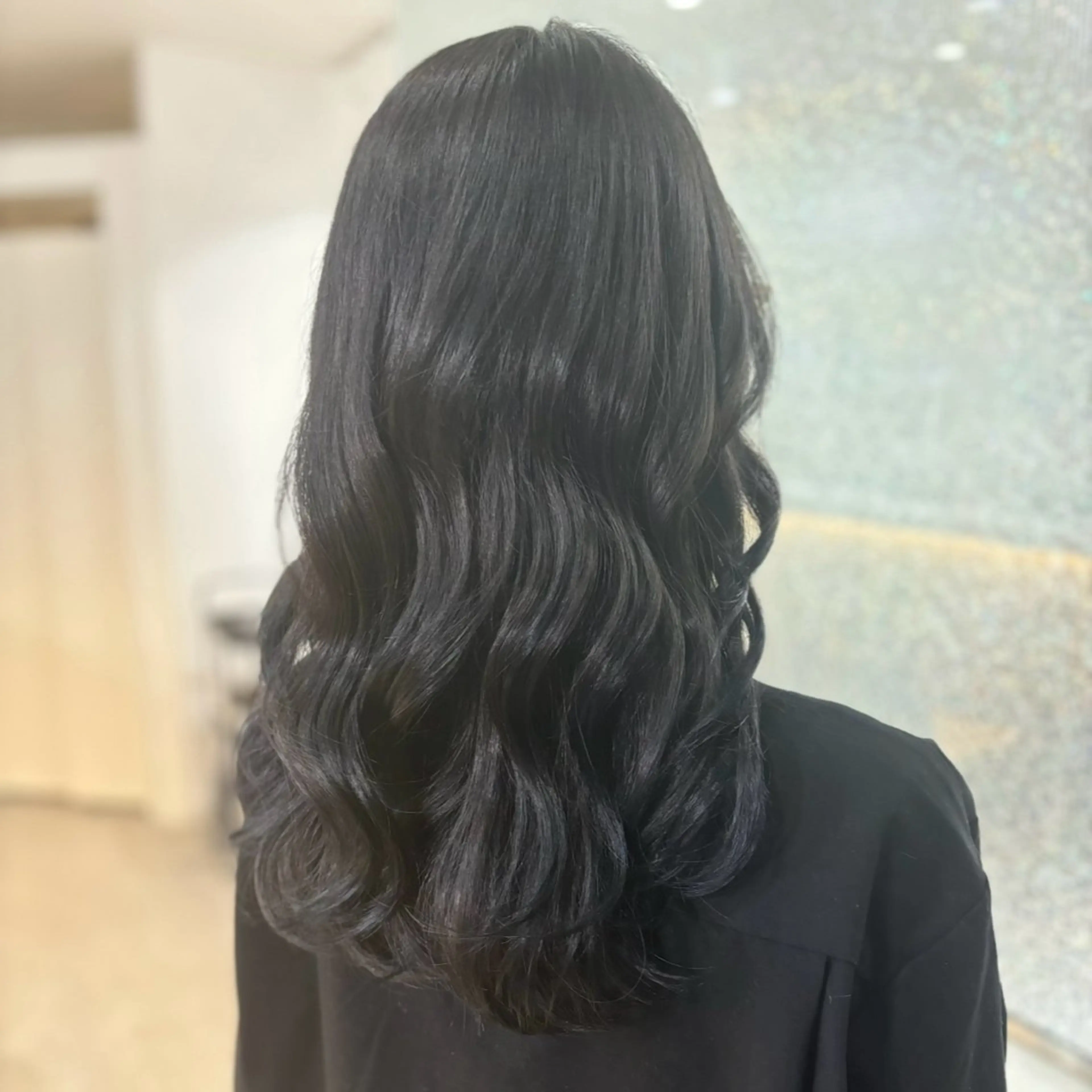 ロング ヘアアレンジ カット ヘアカラー Yuzu️🫧AO/ 艶カラー/韓国ヘアのヘアスタイル