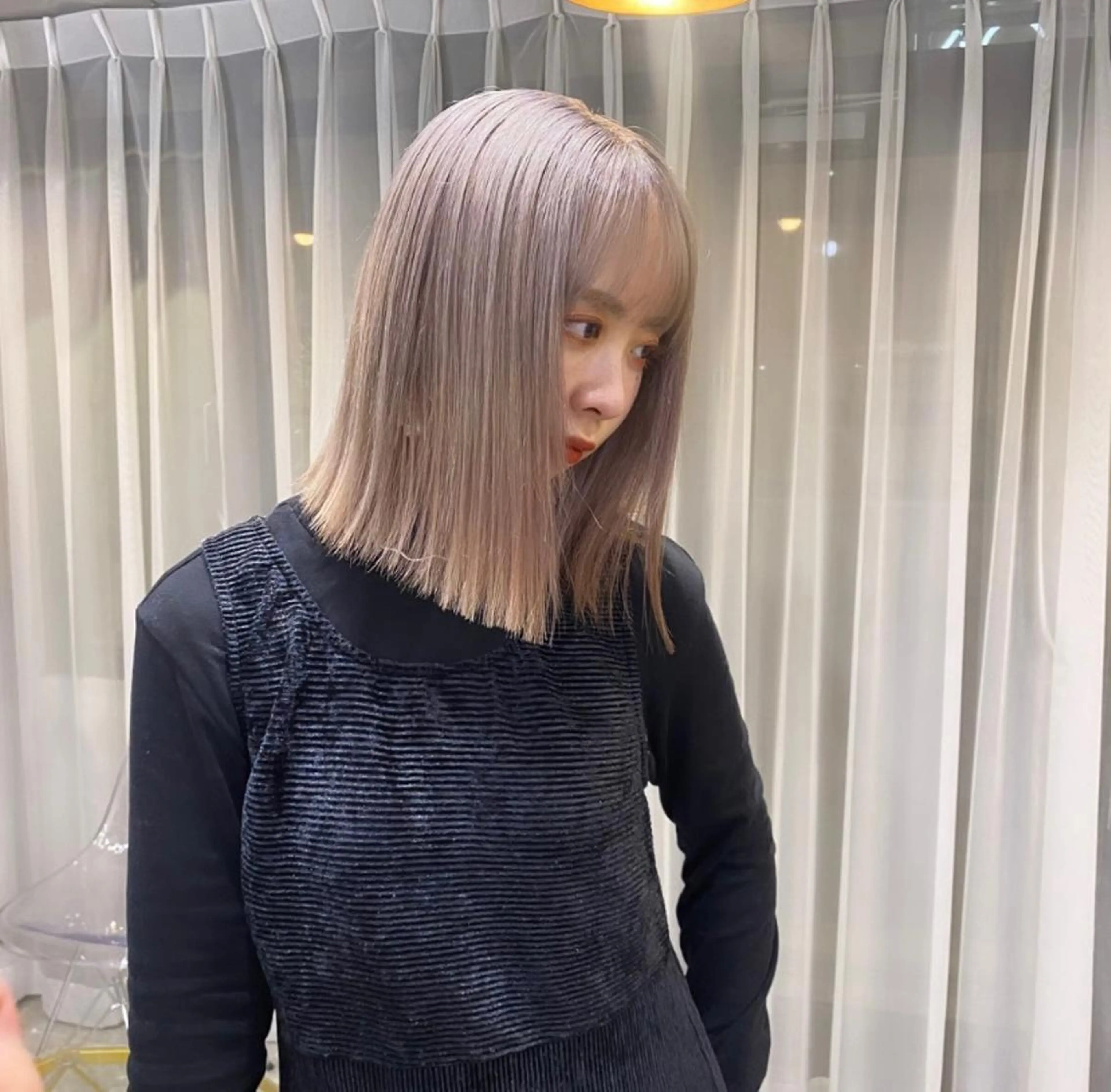カラー パーマ ヘアアレンジ ネイル マツエク・マツパ アイブロウ カット ヘアカラー トリートメント M所属・ハイトーン/透け感 カラー🎀真香のヘアスタイル