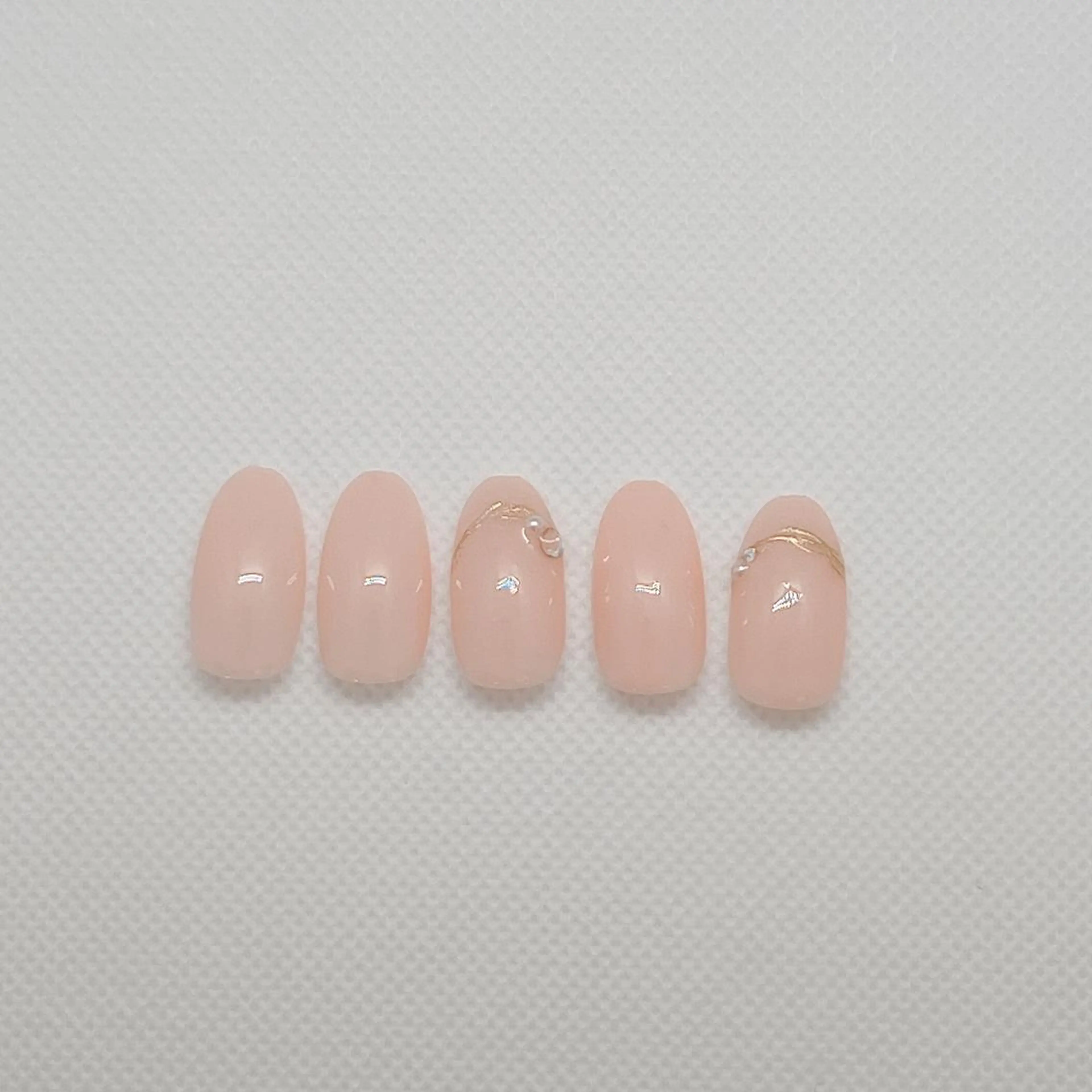 ネイル シンプルネイル soi .のネイルデザイン