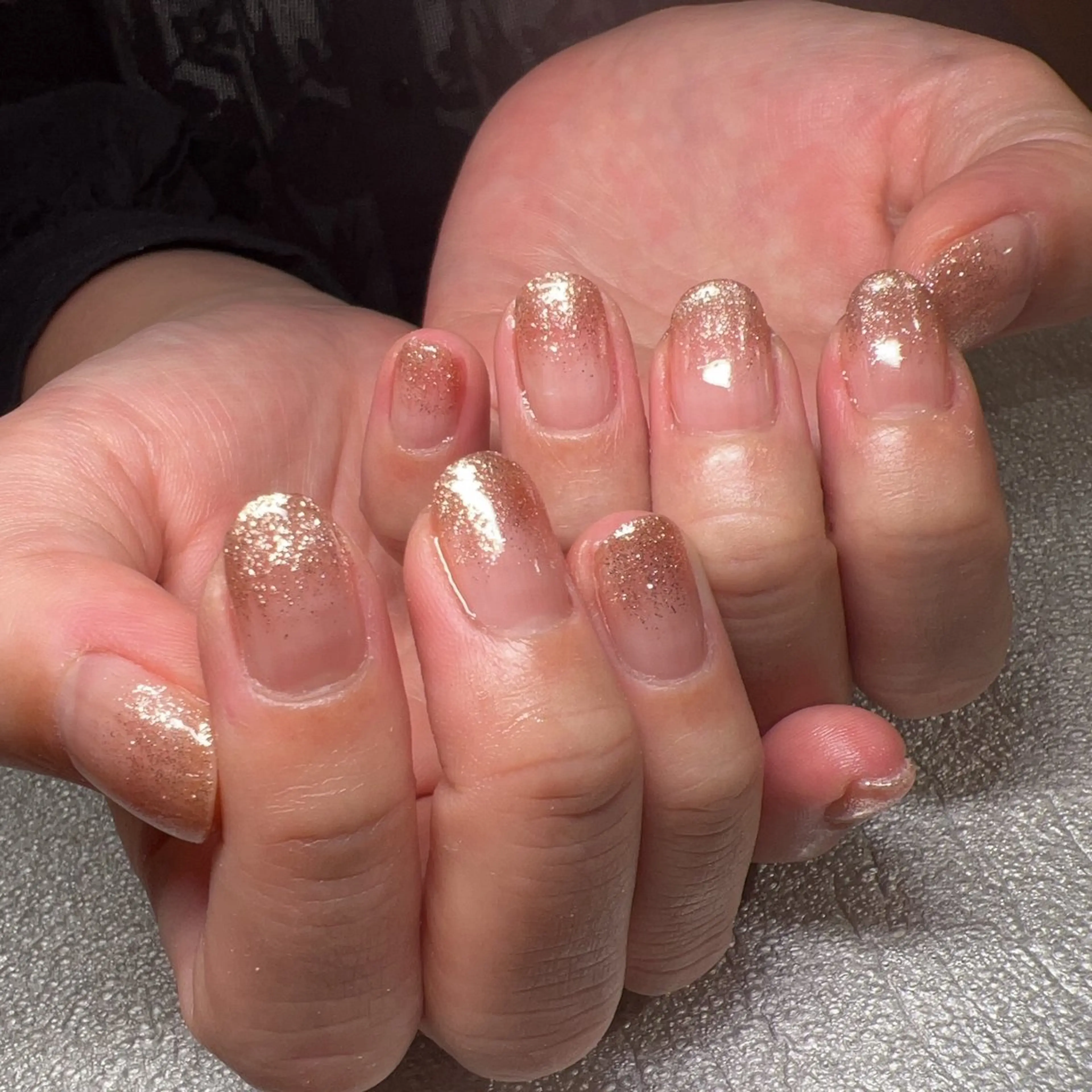 ネイル ラメ(グリッター) ラメグラデーション Total Beauty Salon CURE 津田沼店所属・イエティ .のネイルデザイン