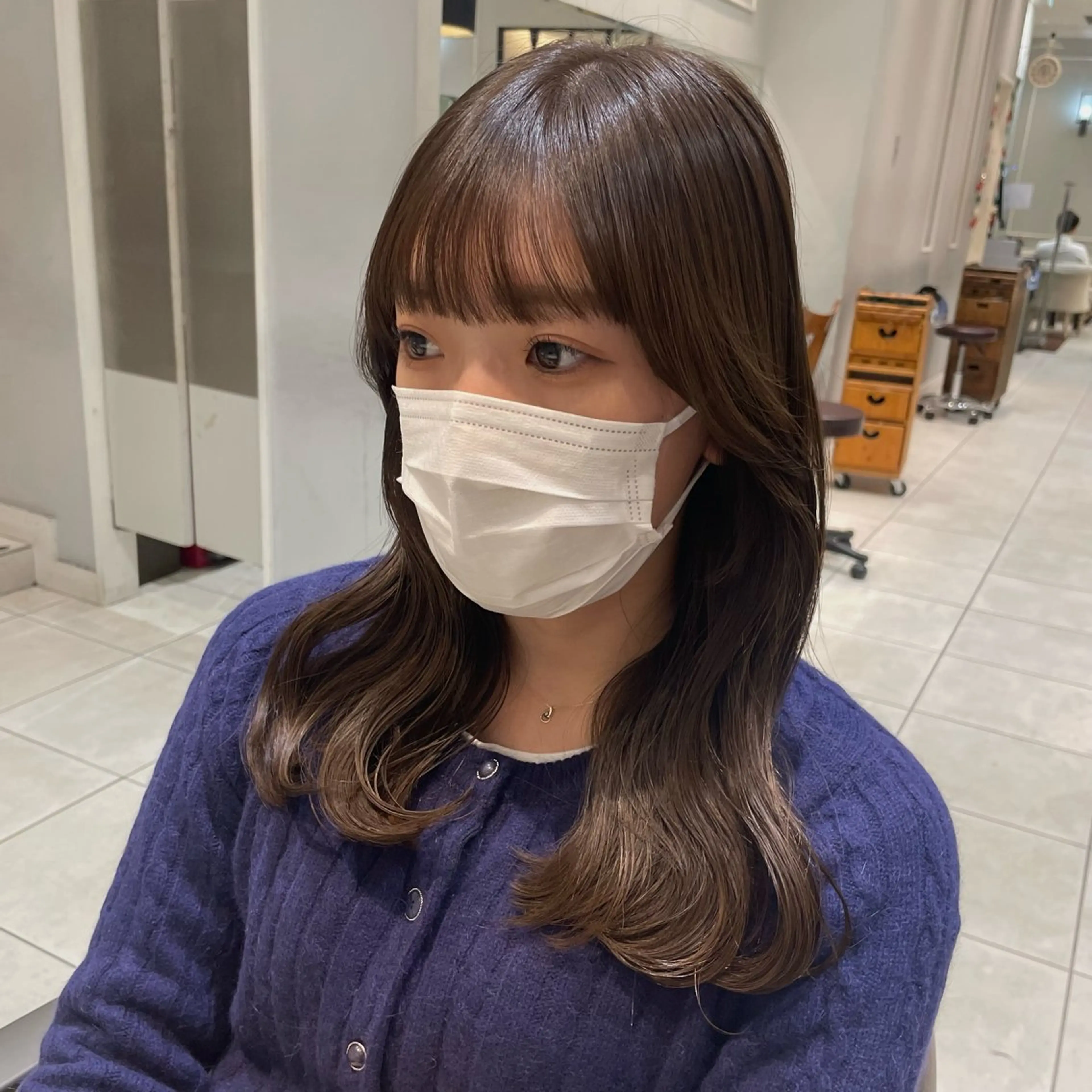 セミロング カット ヘアカラー トリートメント 🩶赤み消しカラー 🐈‍⬛荻野美思🐾のヘアスタイル