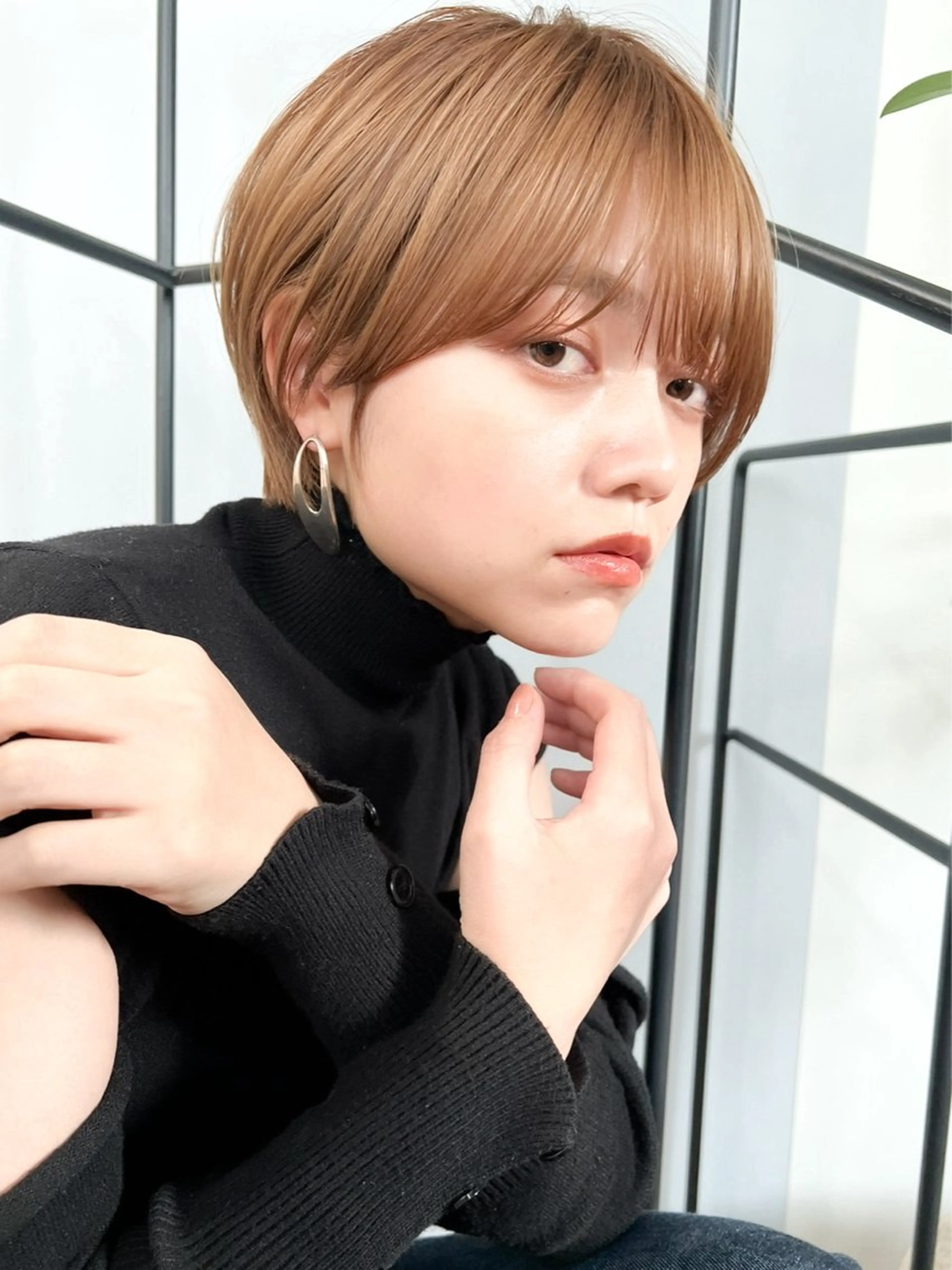 ショート カラー 小顔ボブ jilblanカホのヘアスタイル