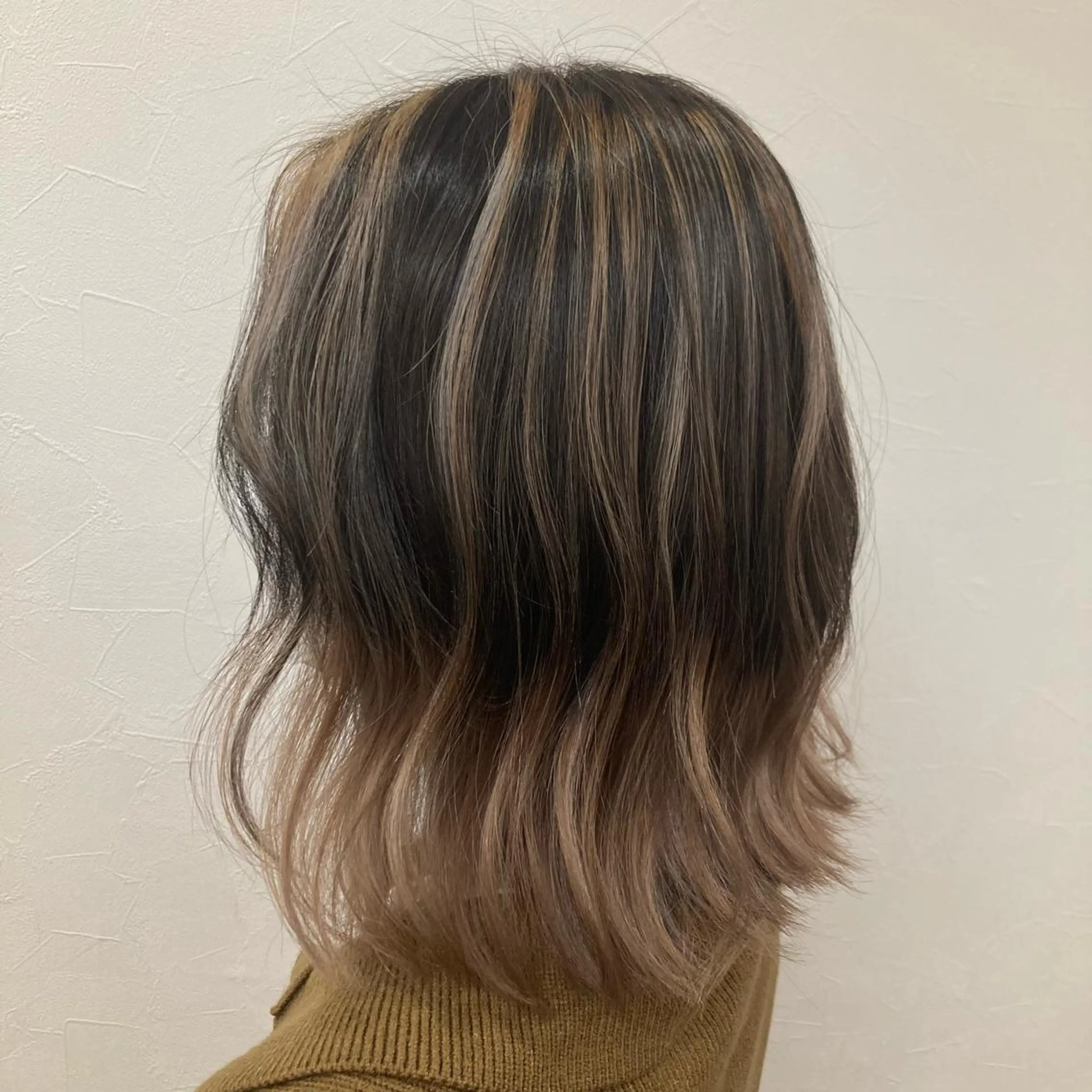 セミロング カラー 💠西山果琳💠 マツパモデル募集のヘアスタイル