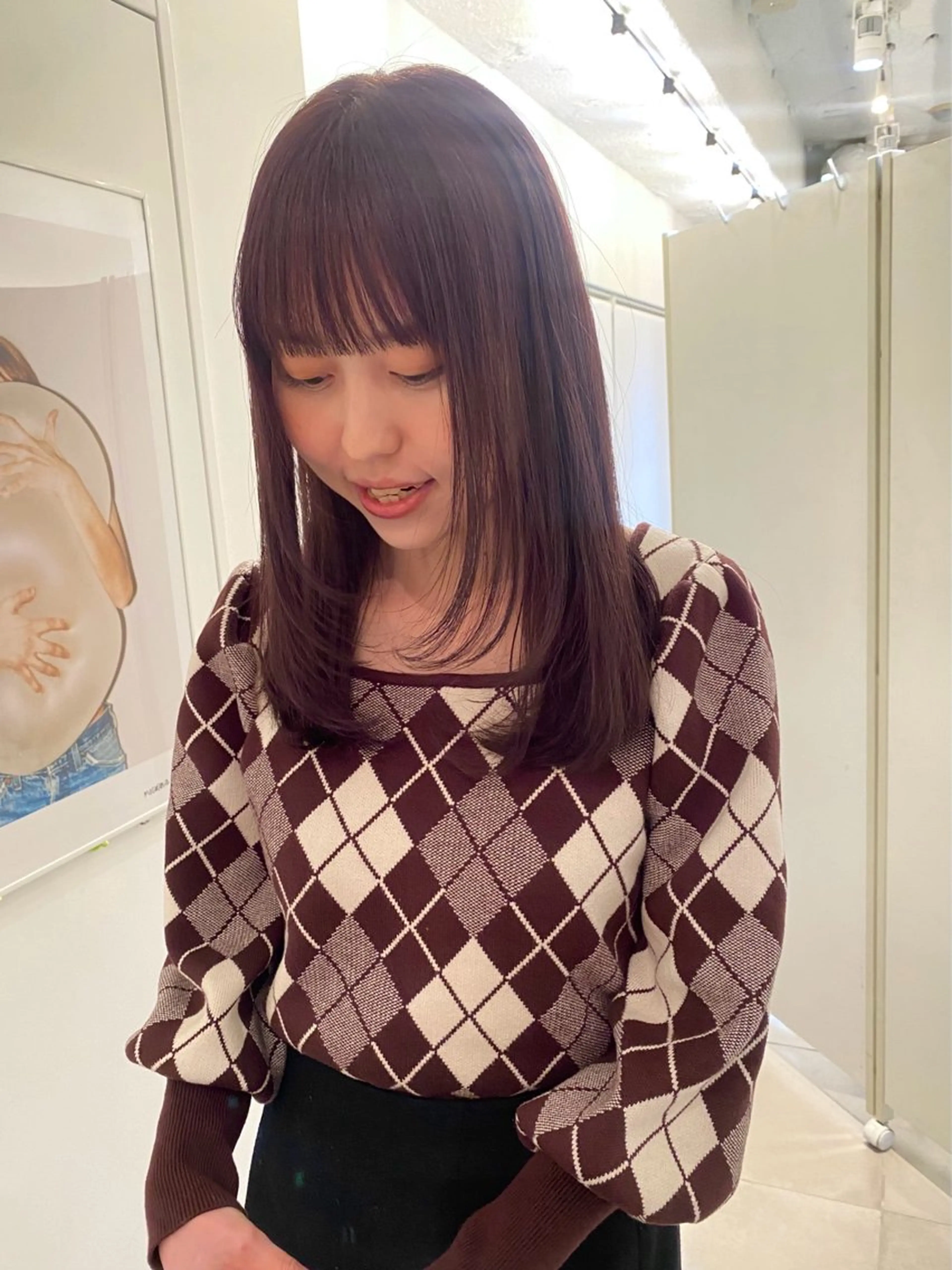 セミロング ヘアカラー 🫧Yuna＊透け感 トーンアップ🪽のヘアスタイル