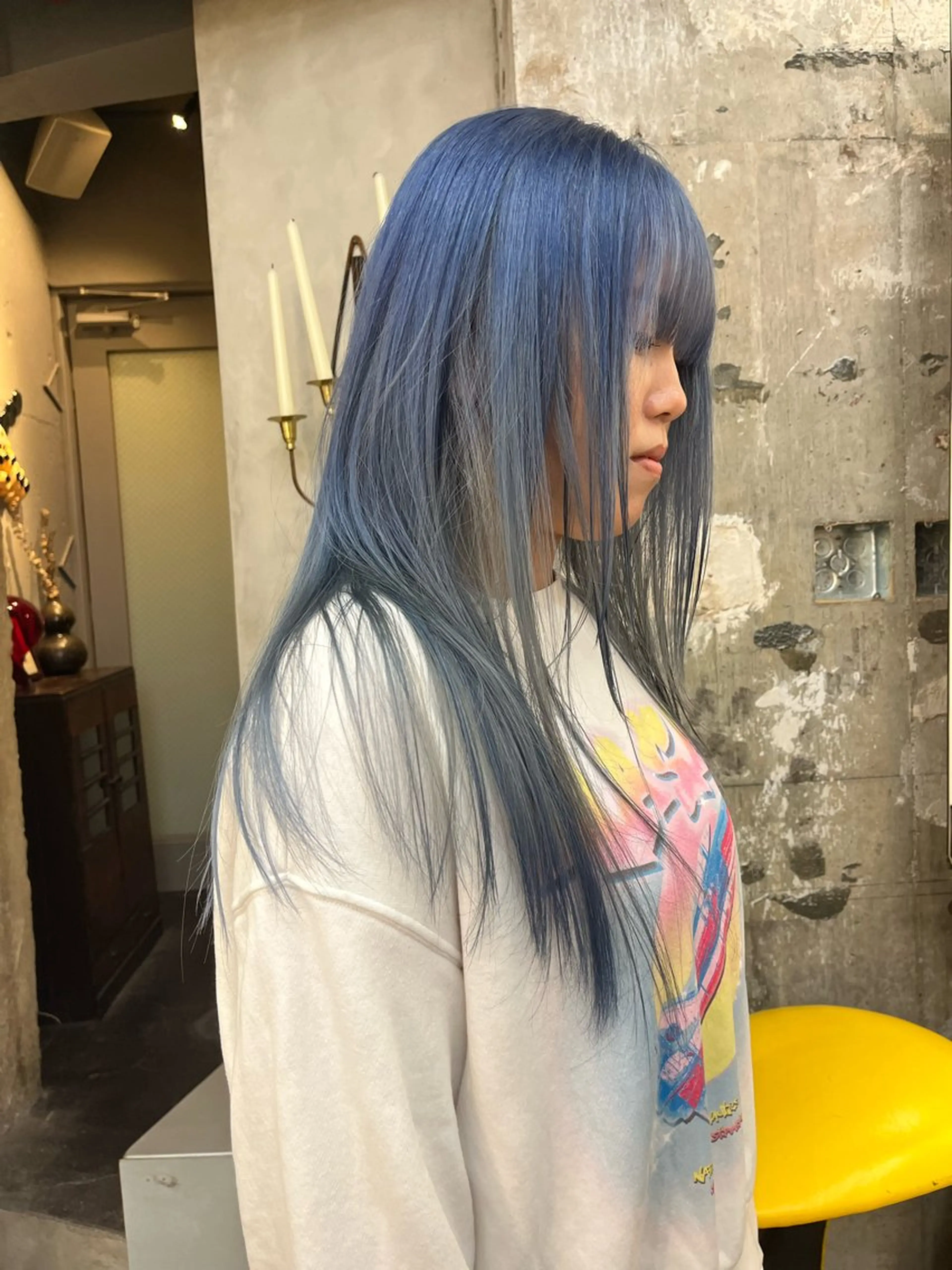 カラー Haco＋所属・ウルフ/レイヤー Miinaのヘアスタイル