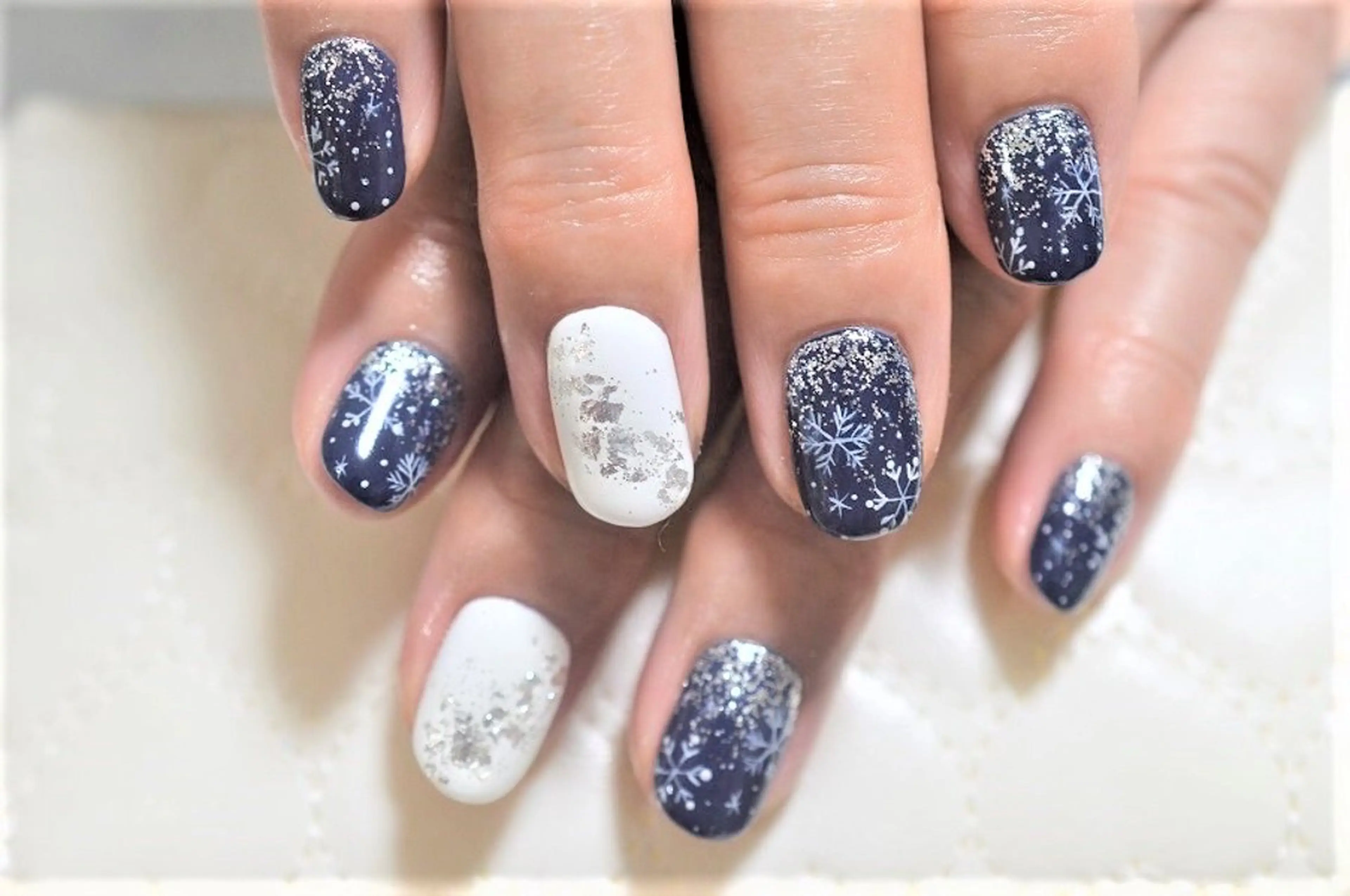 ネイル アートネイル ジェルネイル オフィスネイル パラジェル ハンドネイル nail Haniel所属・半蔵門サロンハニエル 魅神 ちよのネイルデザイン
