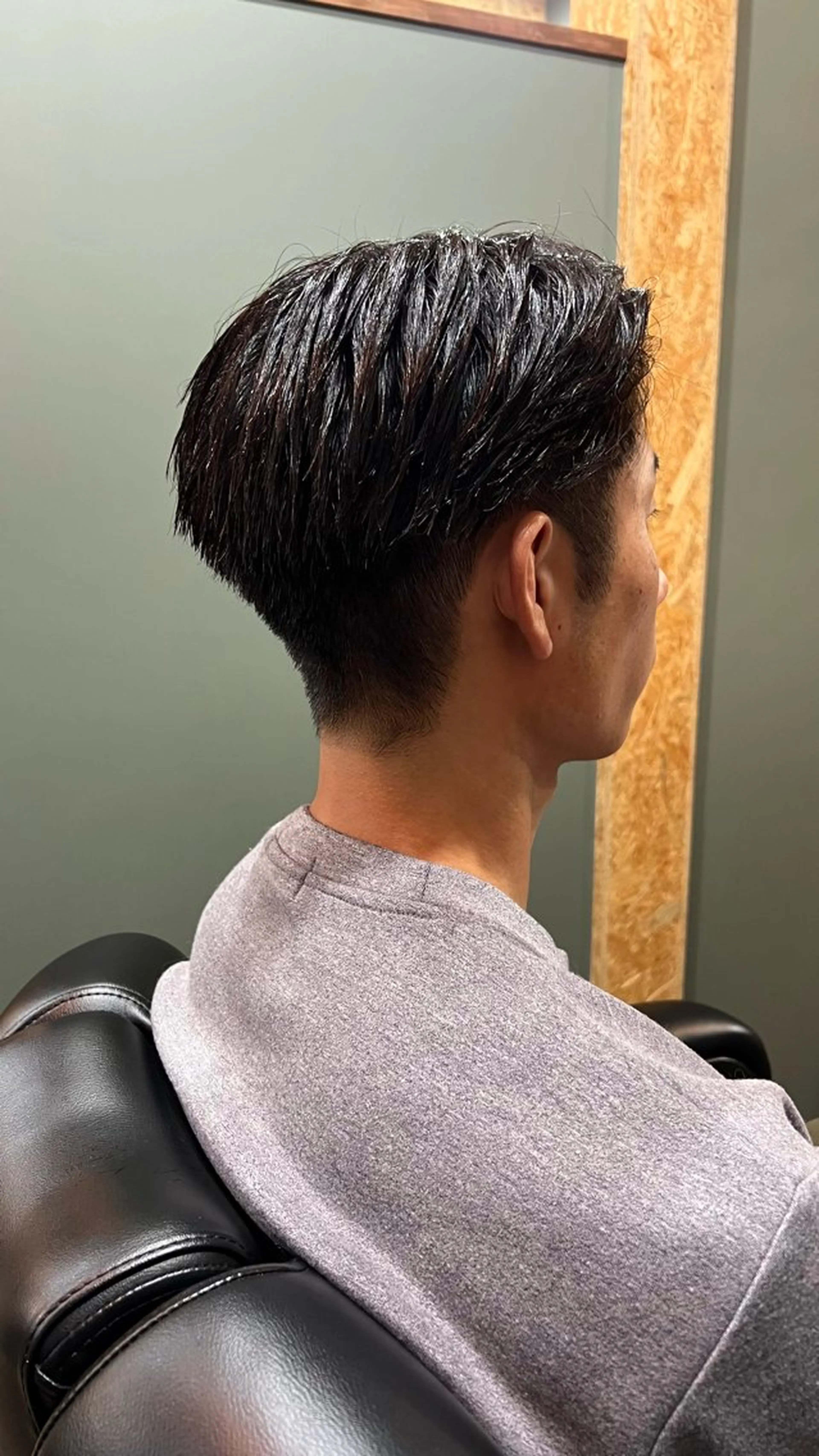 ミディアム メンズ 荻沼 快のヘアスタイル