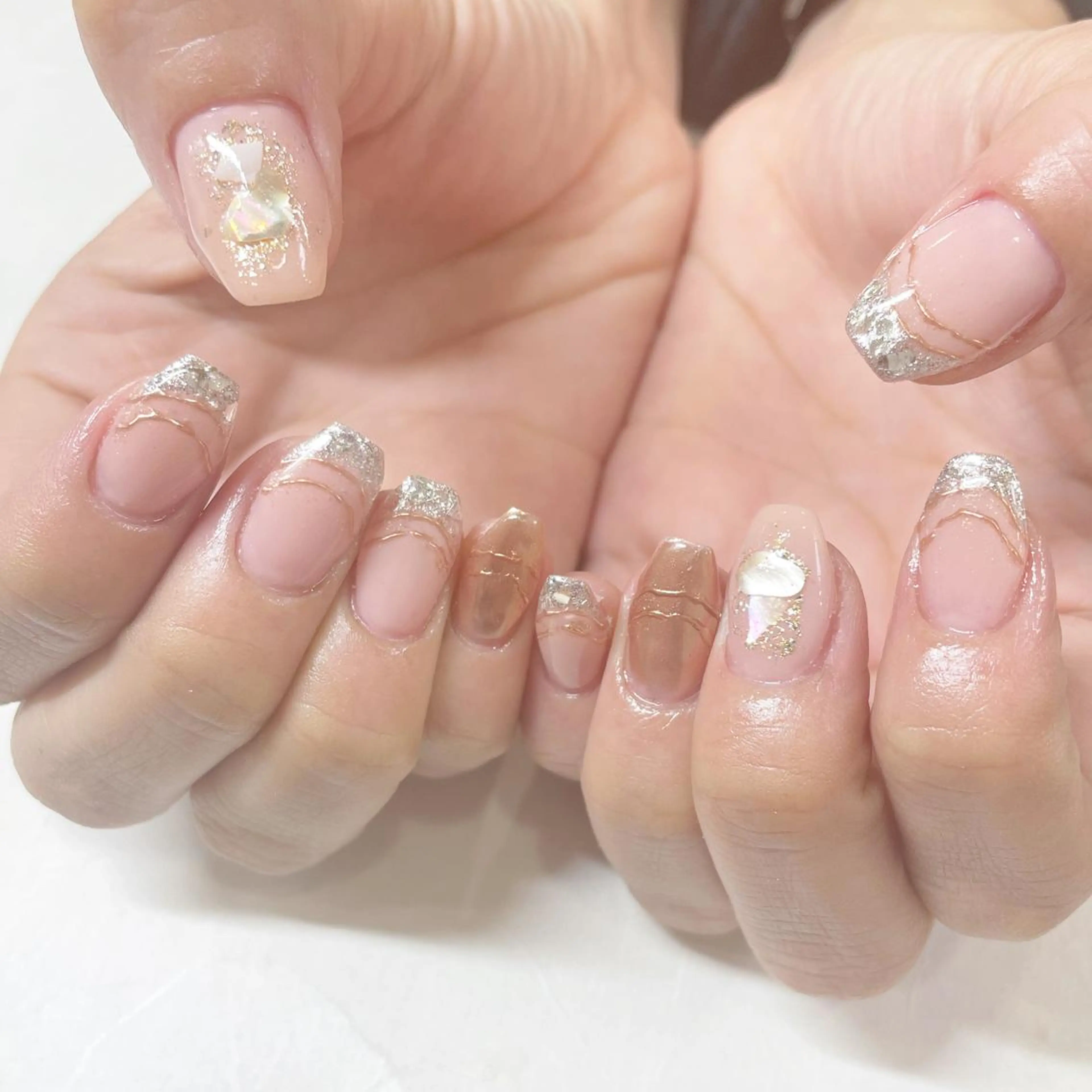 ネイル フレンチネイル ガラスフレンチ ミラーネイル ハンドネイル Minaminail やり放題ネイル🍓のネイルデザイン