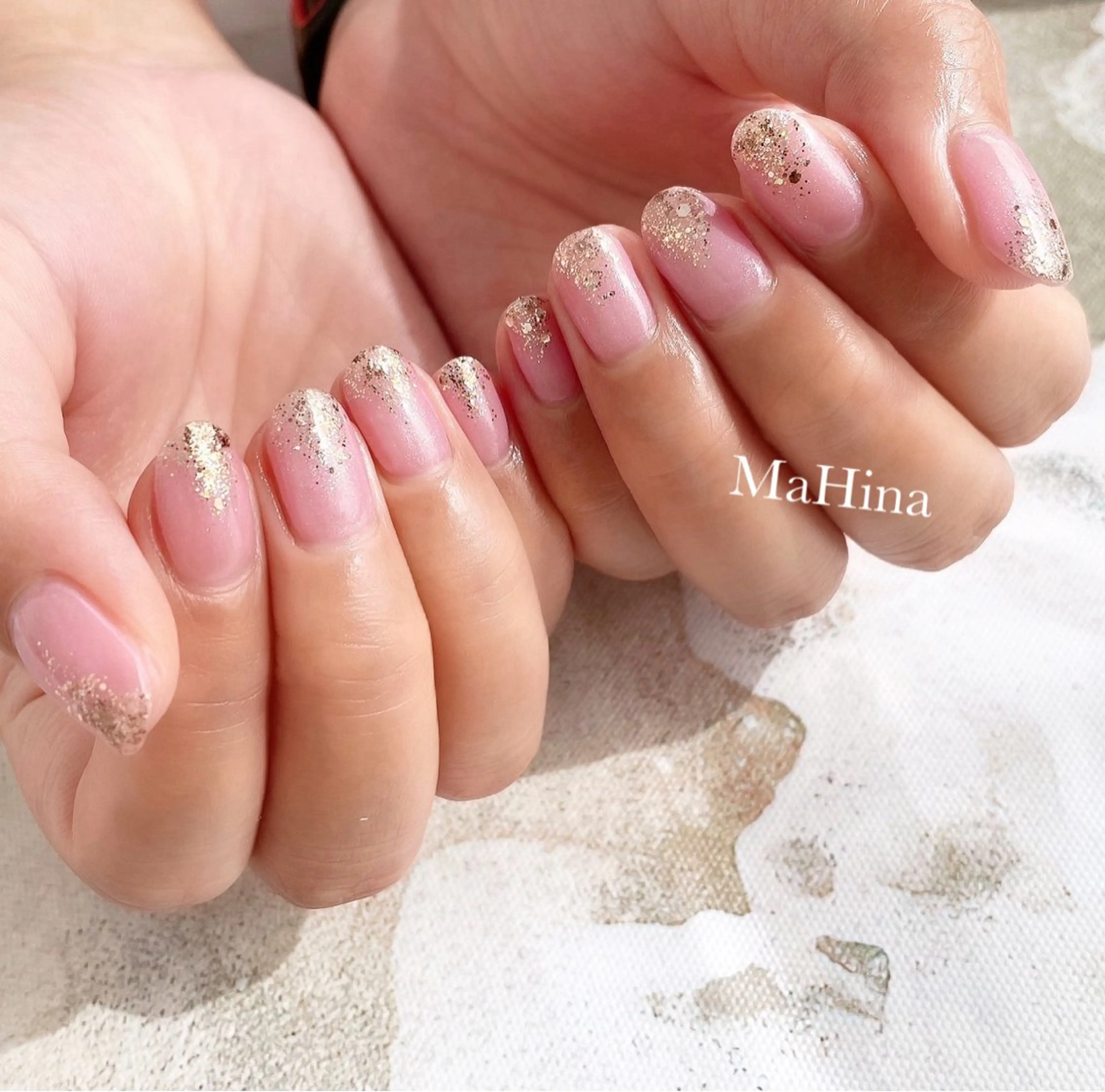 ネイル ゴールド キラキラネイル ラメ(グリッター) ピンク シルバー ハンドネイル Healing Salon...MaHina(マヒナ)所属・MaHina🌙 salonのネイルデザイン
