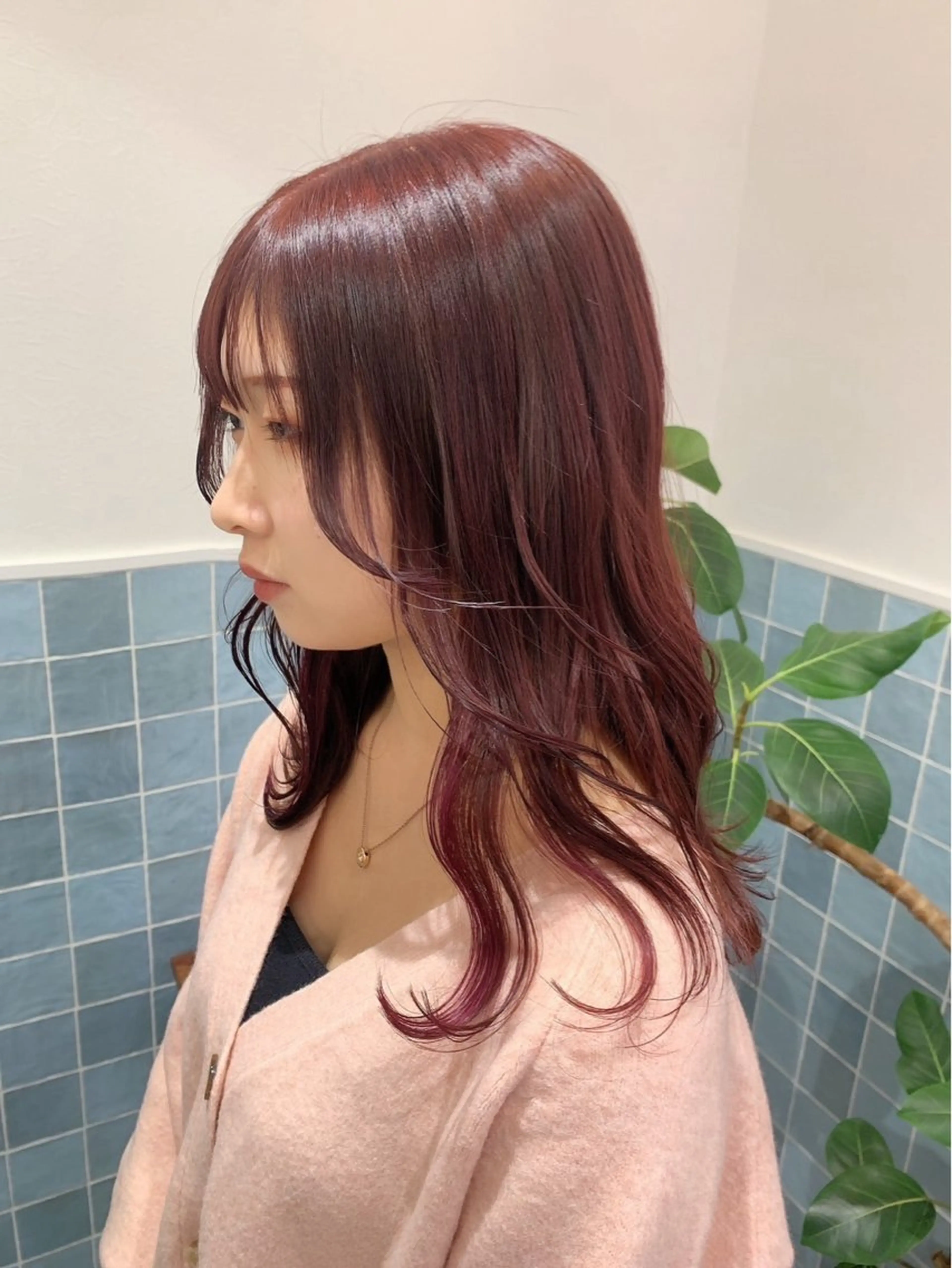 ミディアム カラー 🍑ブリーチなし ダブルカラーuRiのヘアスタイル