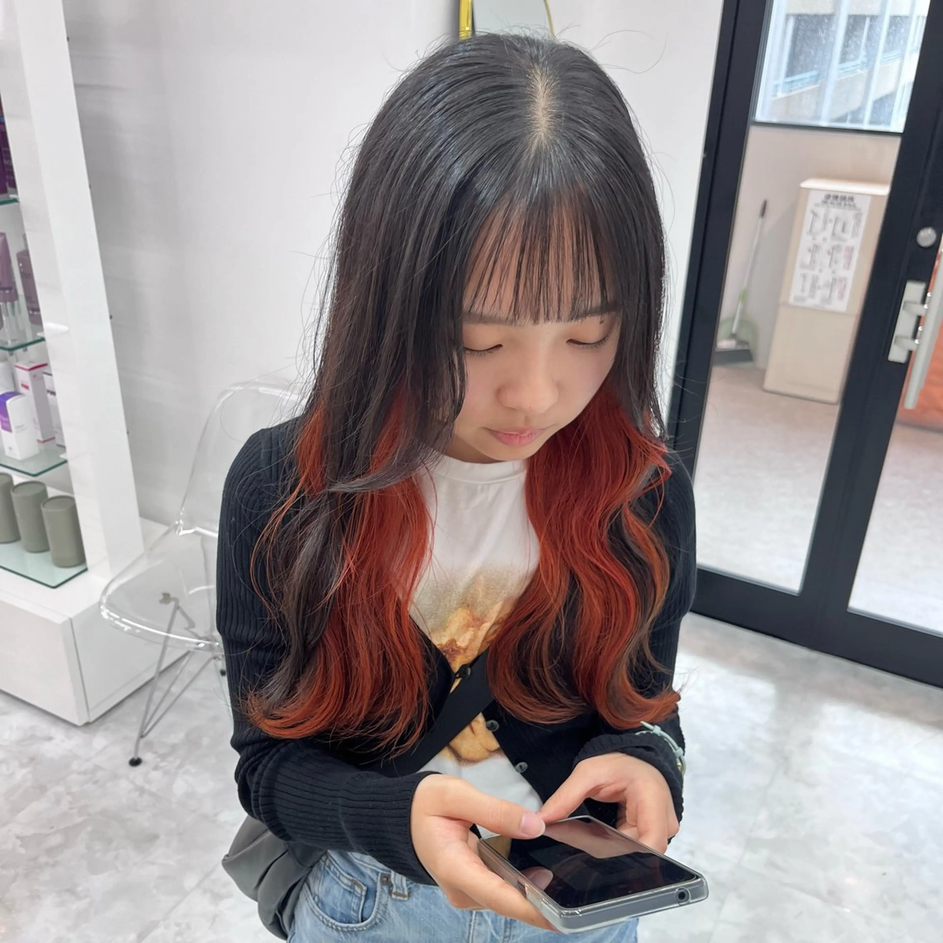 ロング カラー ヘアアレンジ 🎀韓国ヘア🎀 𝐬𝐚𝐫𝐚🎀のヘアスタイル