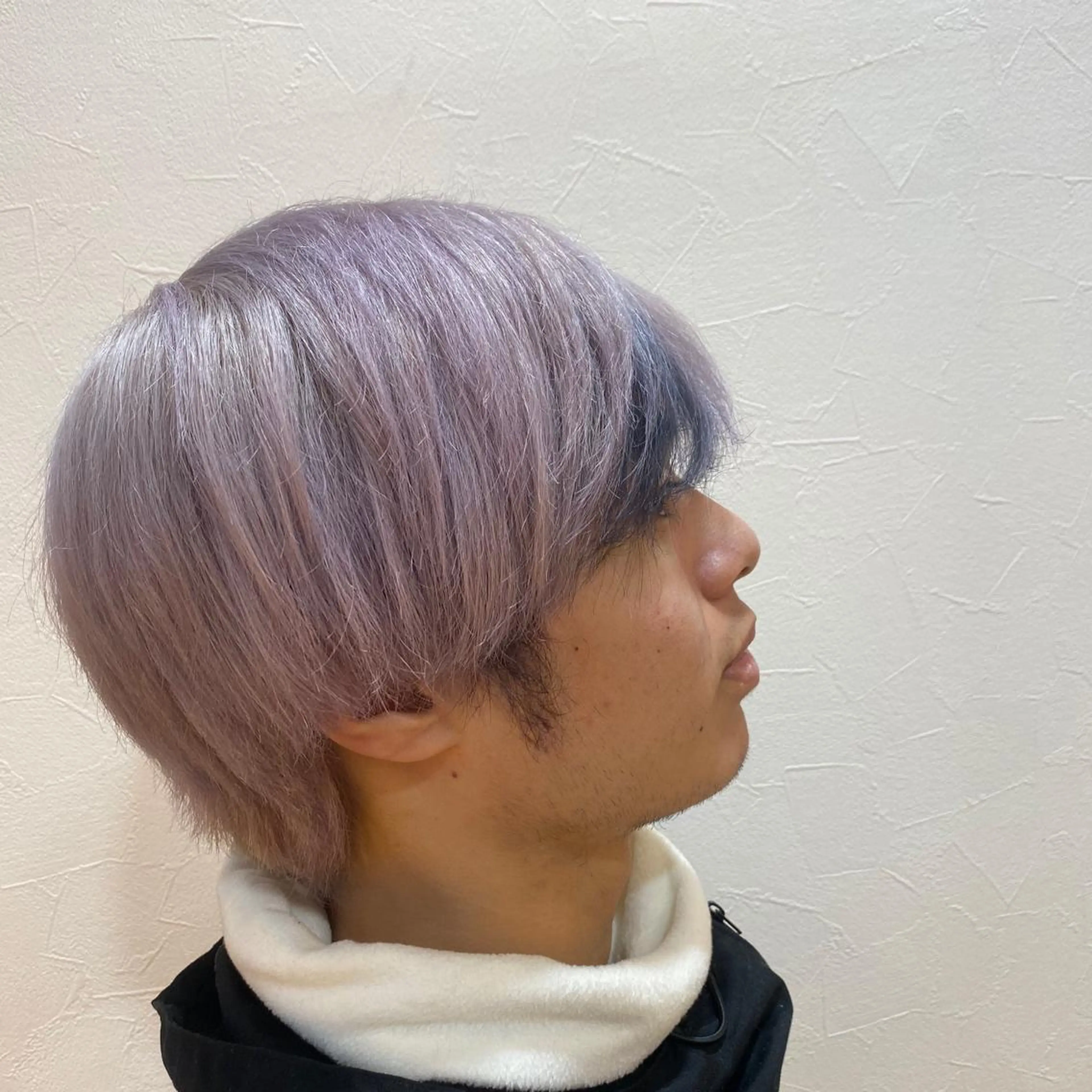 ショート カラー ブリーチ ブルーカラー ブルーグレー ラベンダーカラー Minori【ミノリ】所属・井手 孔介のヘアスタイル