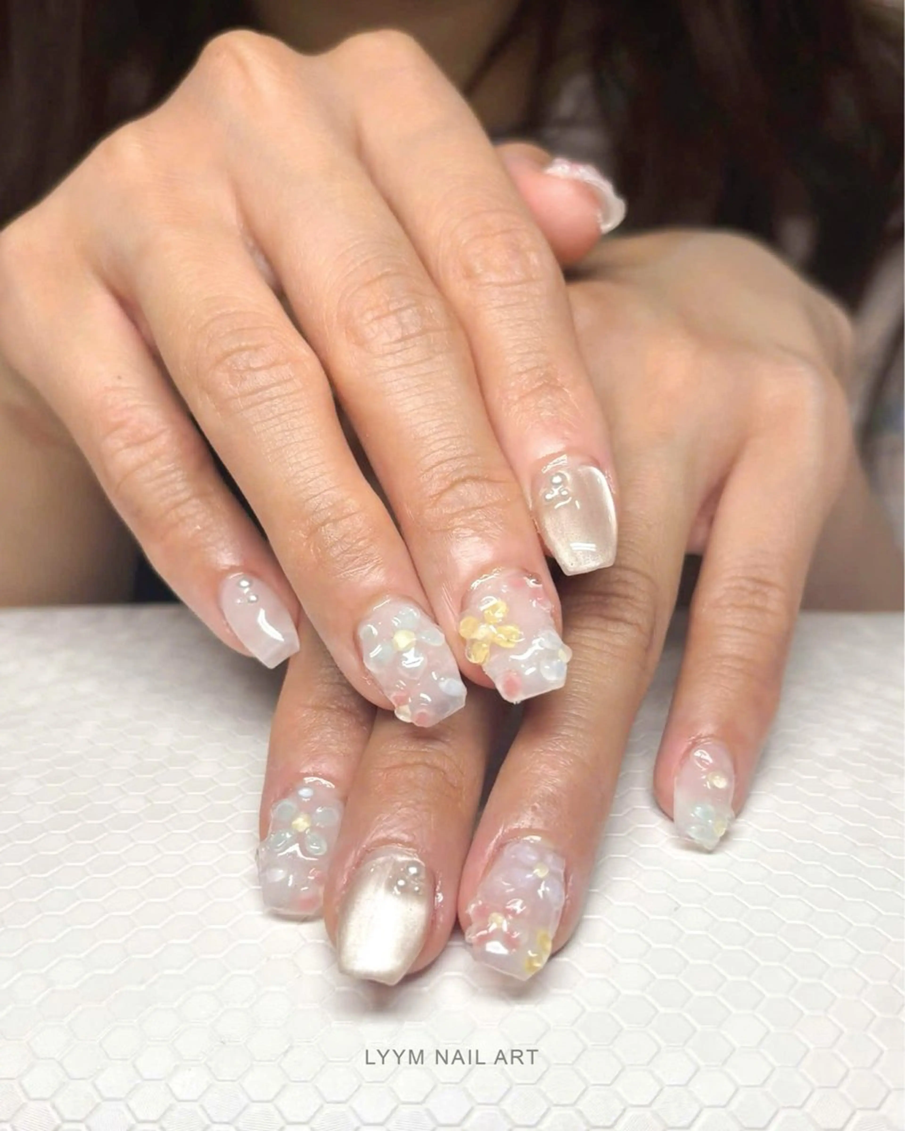 ネイル クリアネイル ジェルネイル 韓国ネイル ぷっくりネイル 夏ネイル ハンドネイル LYYM Nail Salonのネイルデザイン