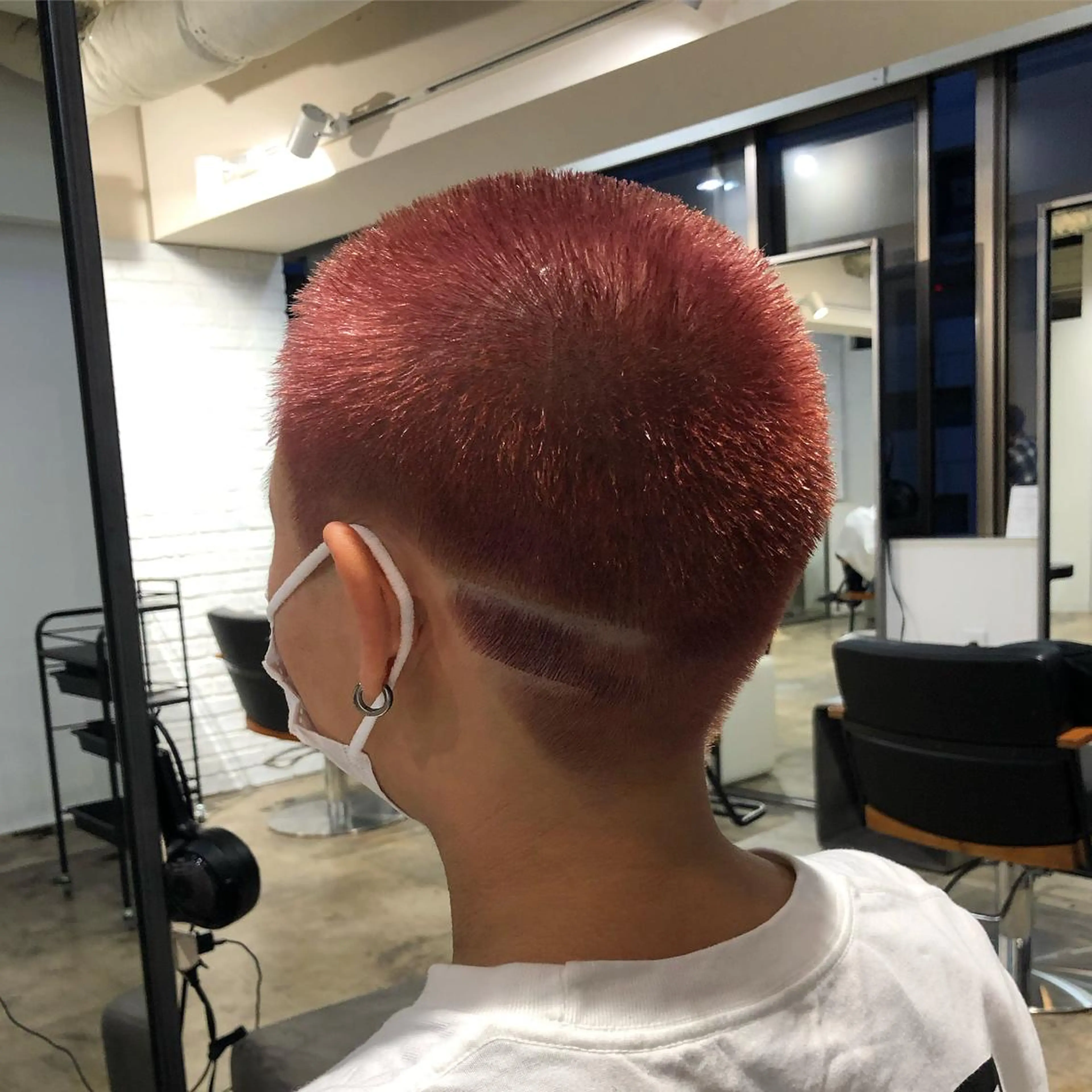 カラー メンズ メンズブリーチ ボウズ メンズハイトーン ブリーチ ハイトーンカラー MEN'S特化🌈 KATO/lgbtのヘアスタイル