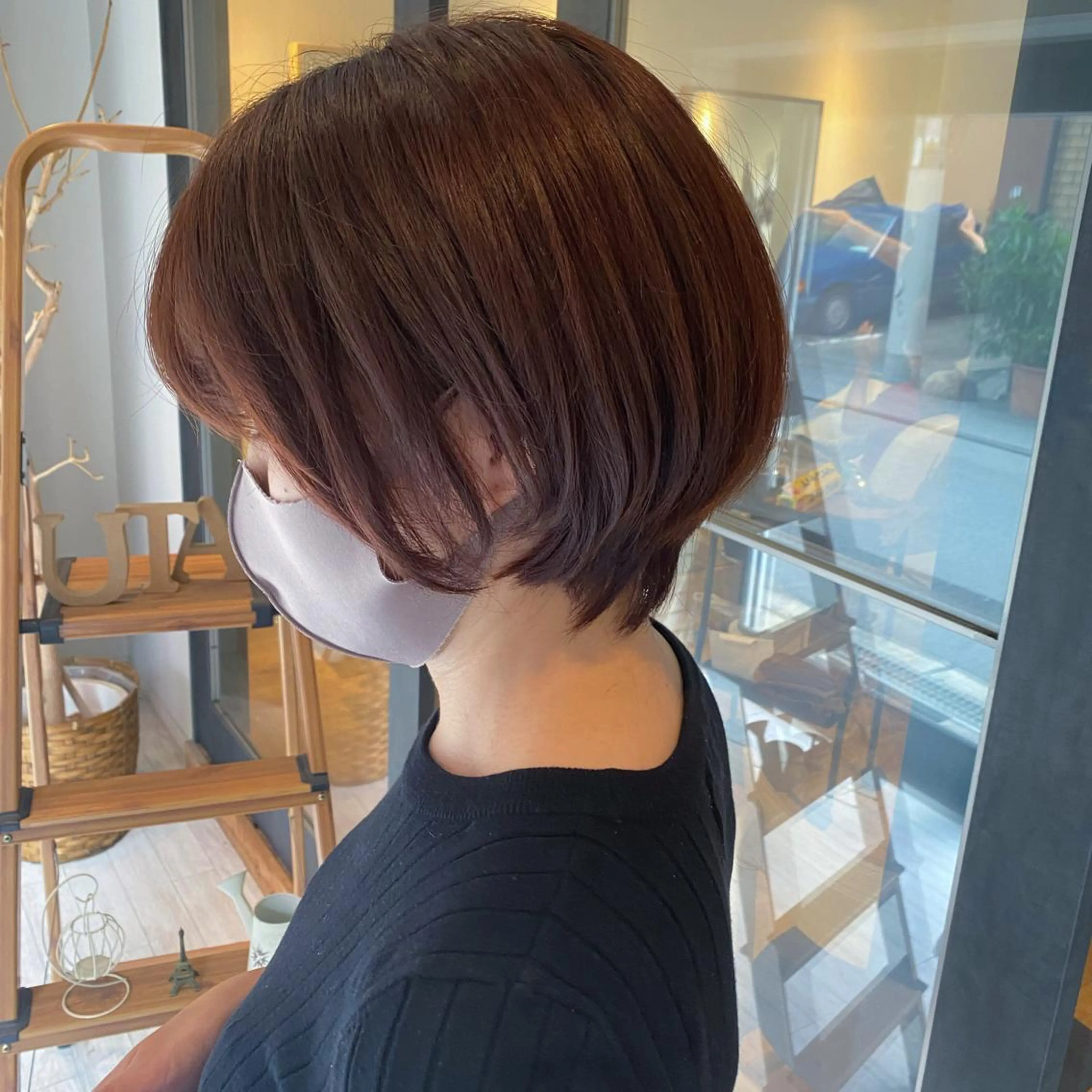 ショート カラー ベージュカラー ピンクカラー ピンクベージュ ショートヘア カット ヘアカラー トリートメント newi 京橋 【yuuki】のヘアスタイル