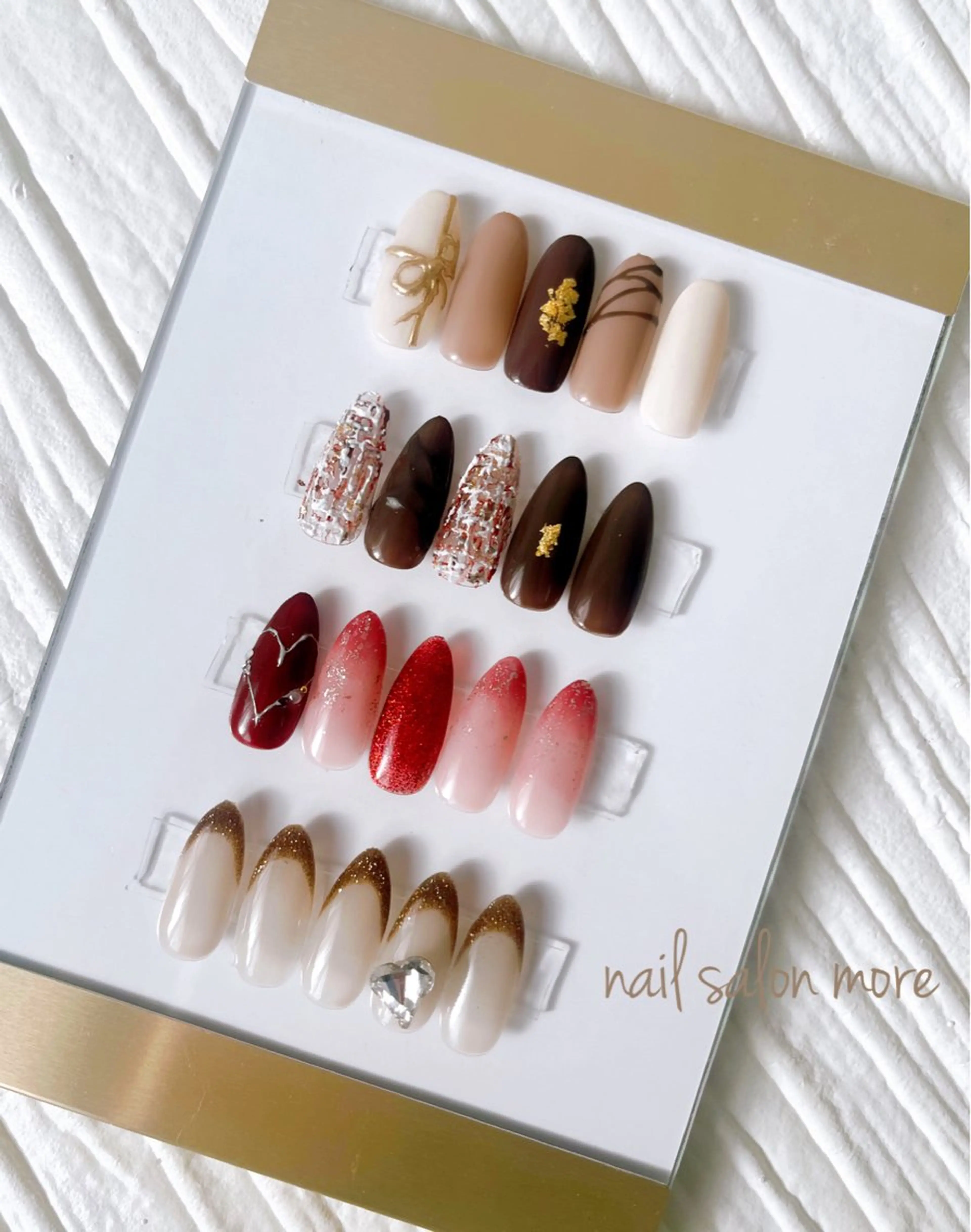 ネイル バレンタイン nail salon moreのネイルデザイン