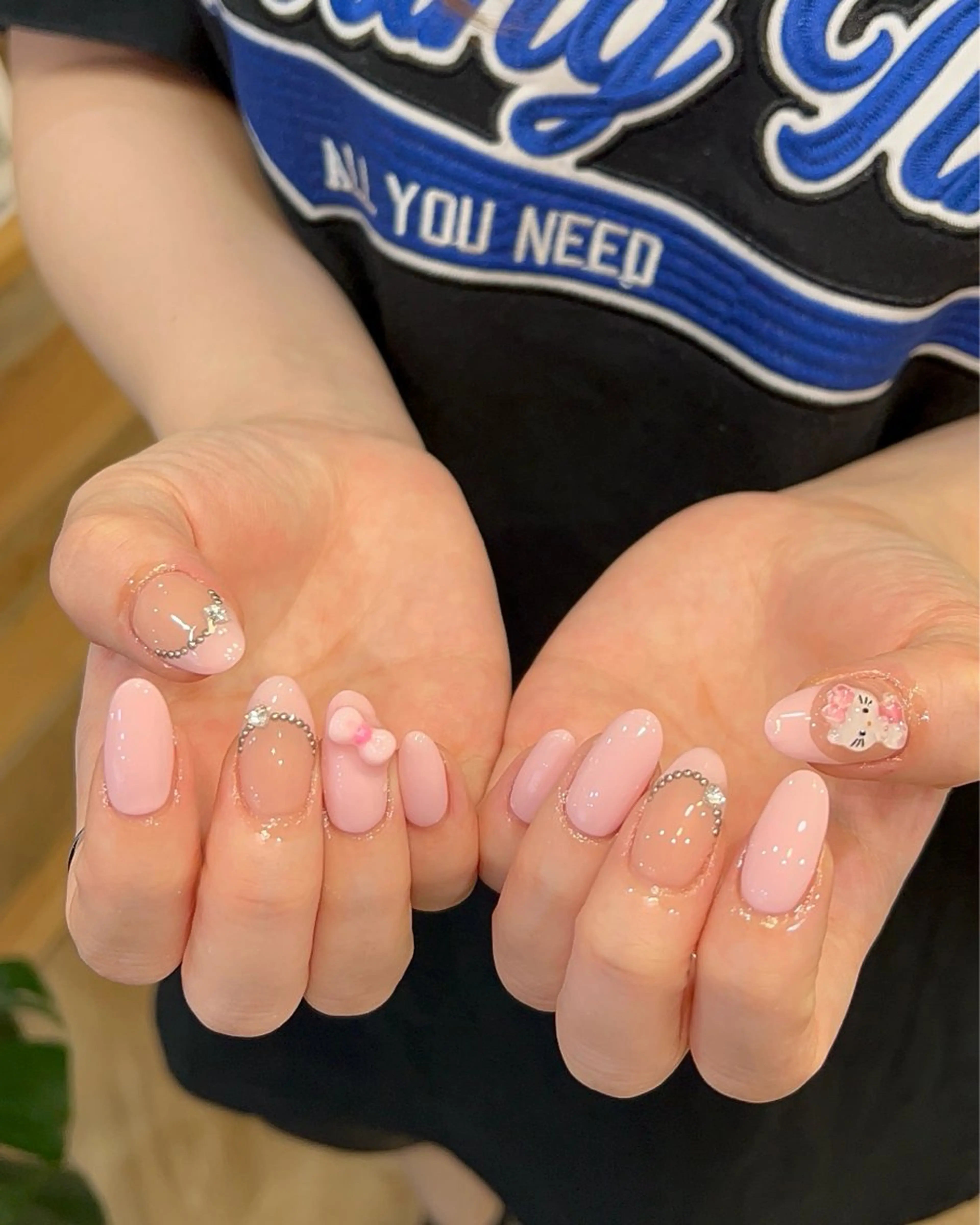 ネイル ハンドネイル フットネイル ハンドケア Nes.Nail所属・Miyagi Asamiのネイルデザイン