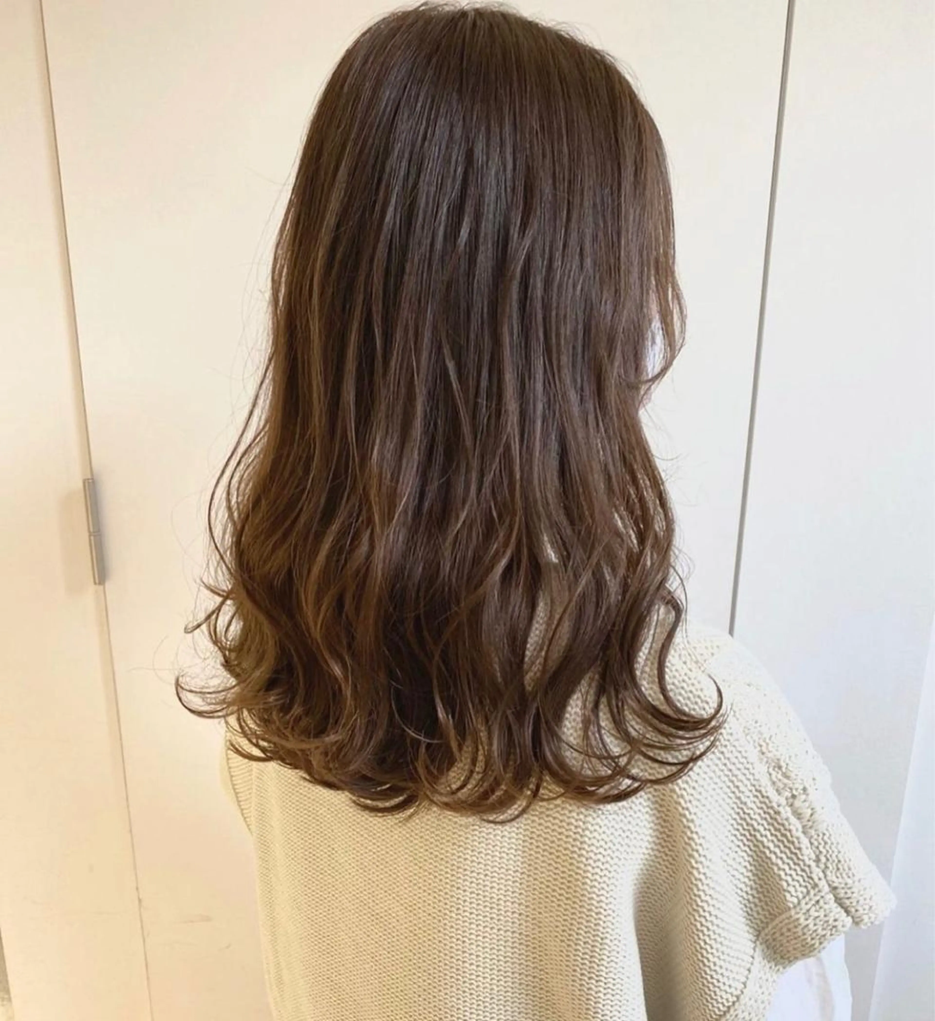 セミロング ParveMix 佐々木梨紗🤍のヘアスタイル