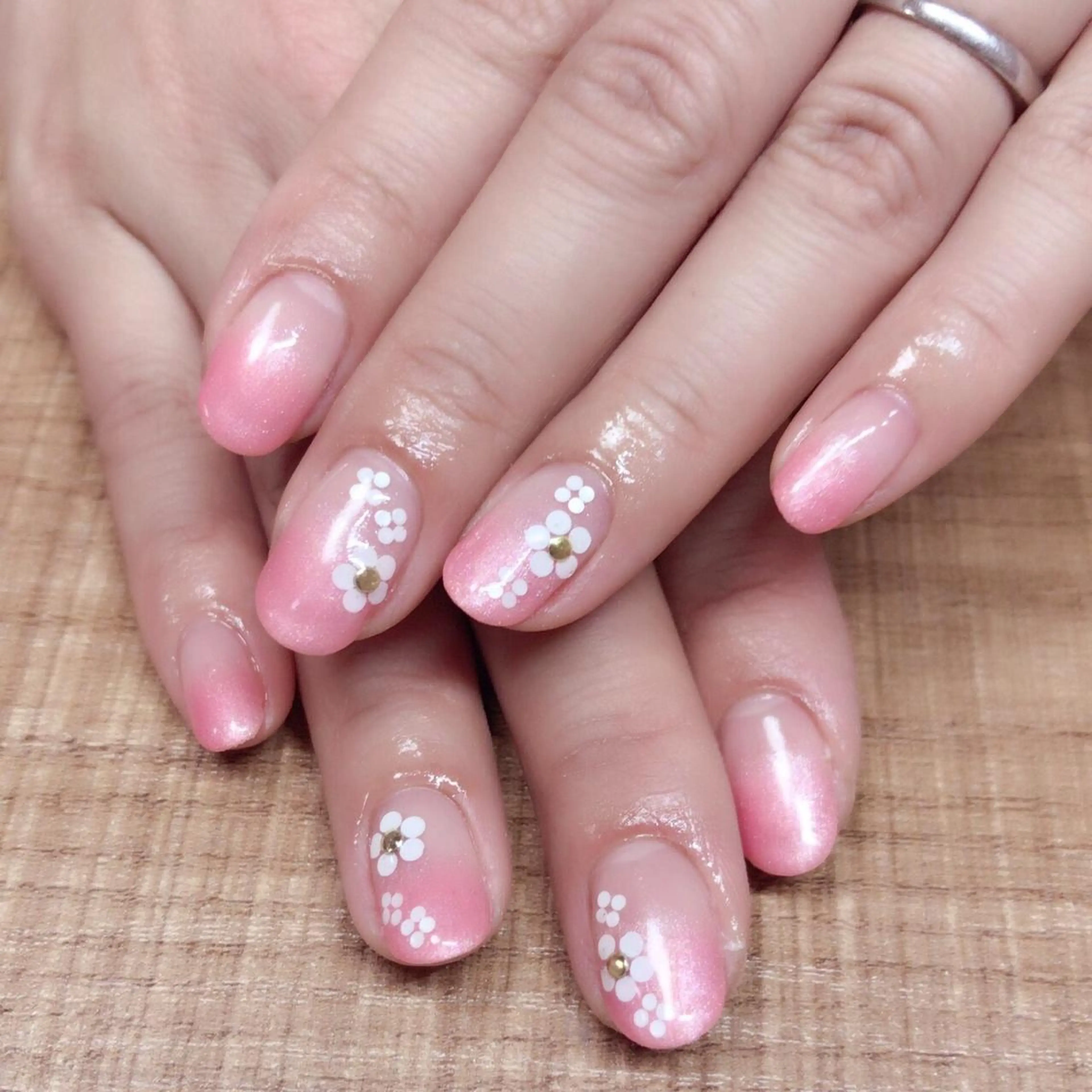 ネイル アートネイル 安藤 Charlotteのネイルデザイン
