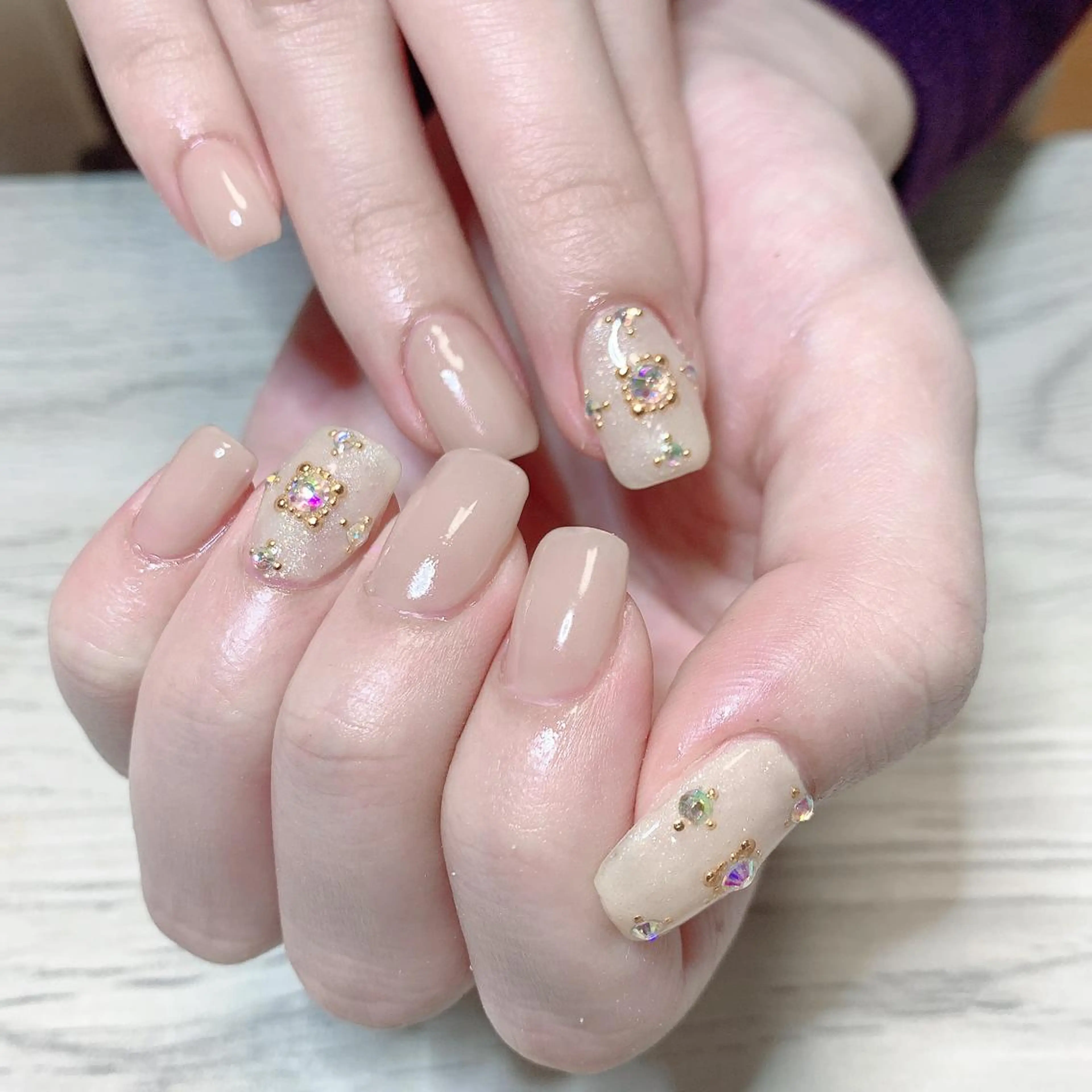ネイル ハンドネイル フットネイル Adite nailのネイルデザイン