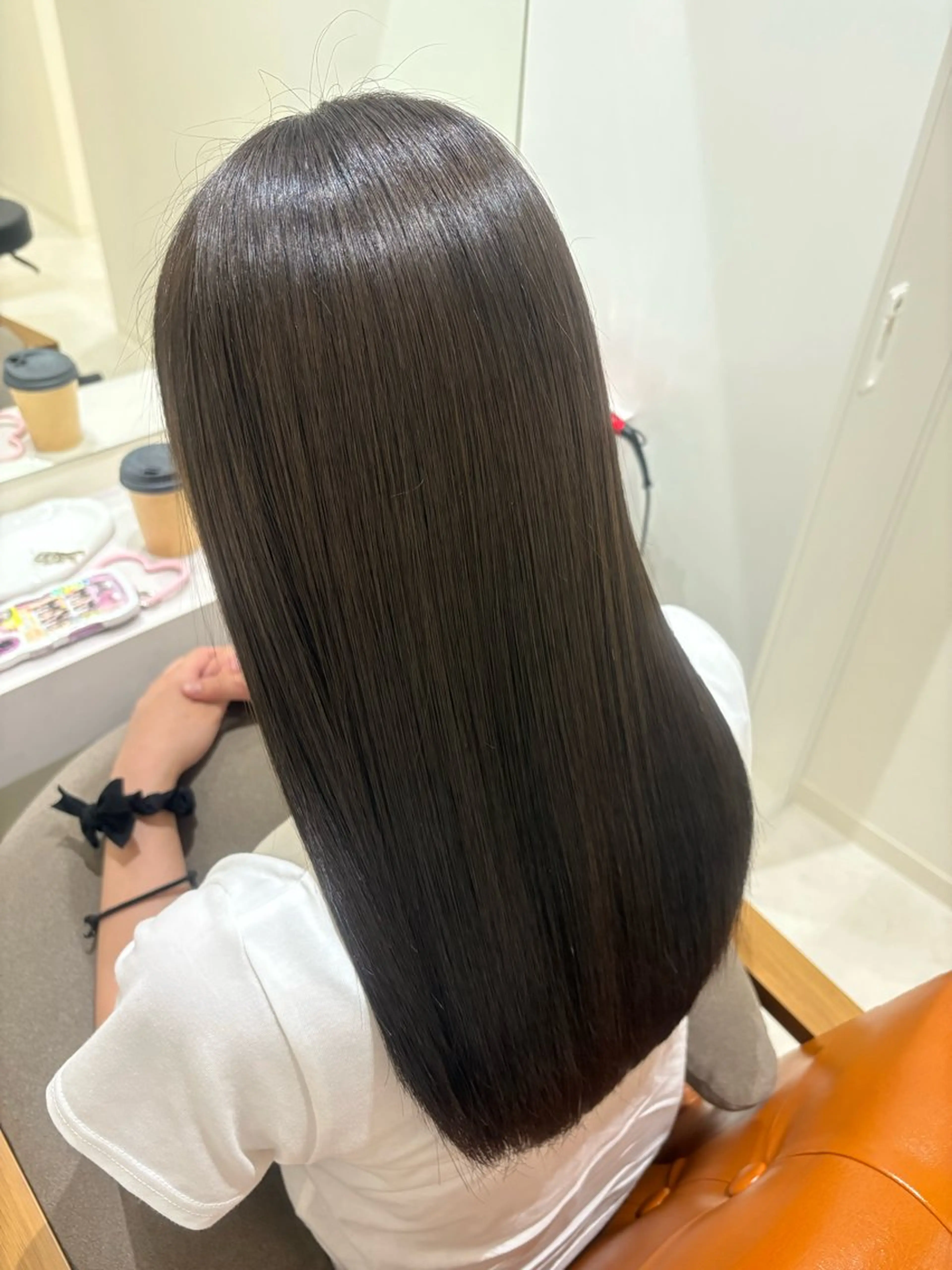 ロング カラー カット ヘアカラー トリートメント ヘッドスパ 髪質改善／艶カラー ／YUのヘアスタイル