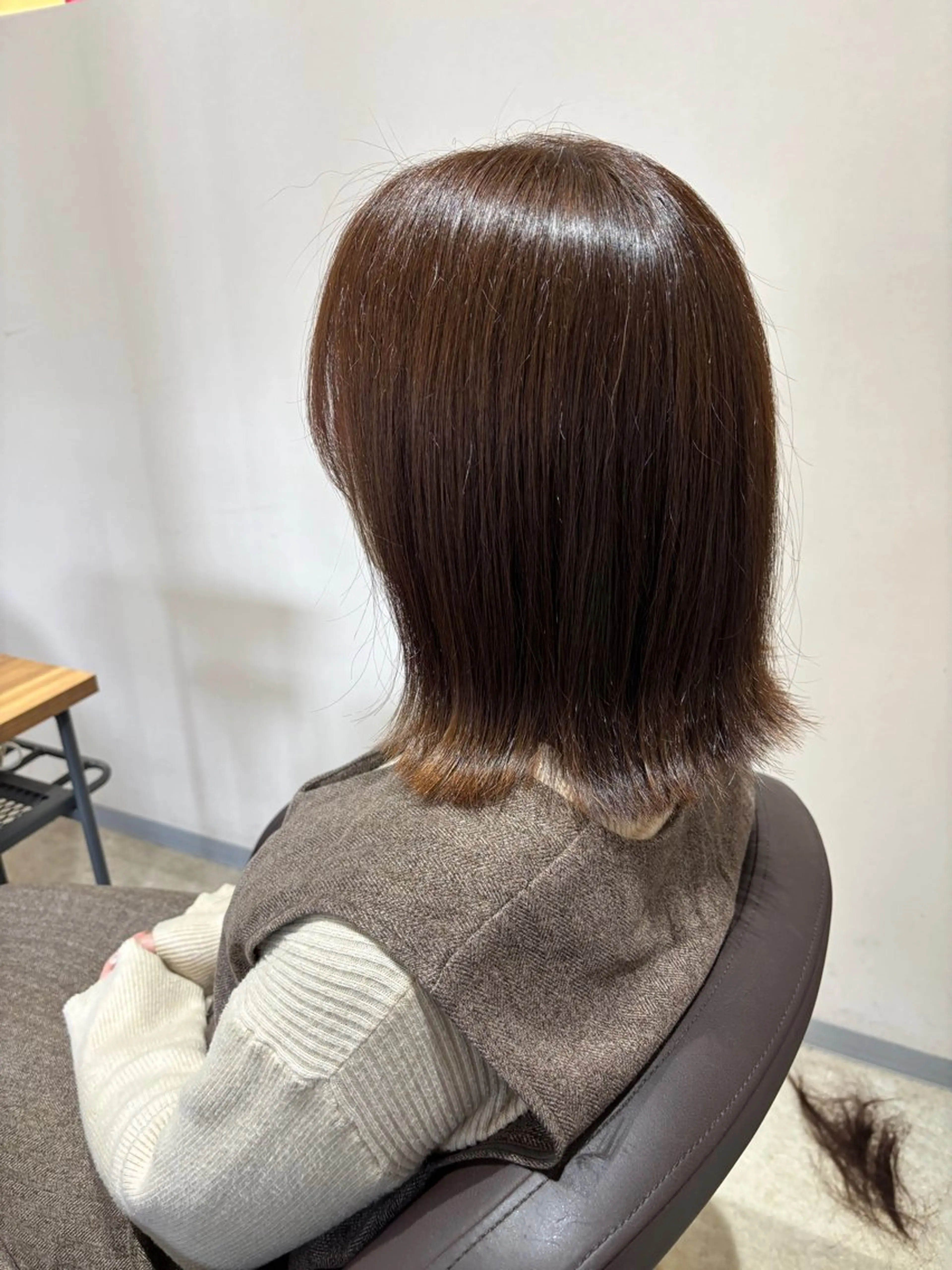 ミディアム カラー ベージュカラー ブリーチ ケアブリーチ ダブルカラー グレージュ カット ヘアカラー トリートメント miri.. yukinaのヘアスタイル