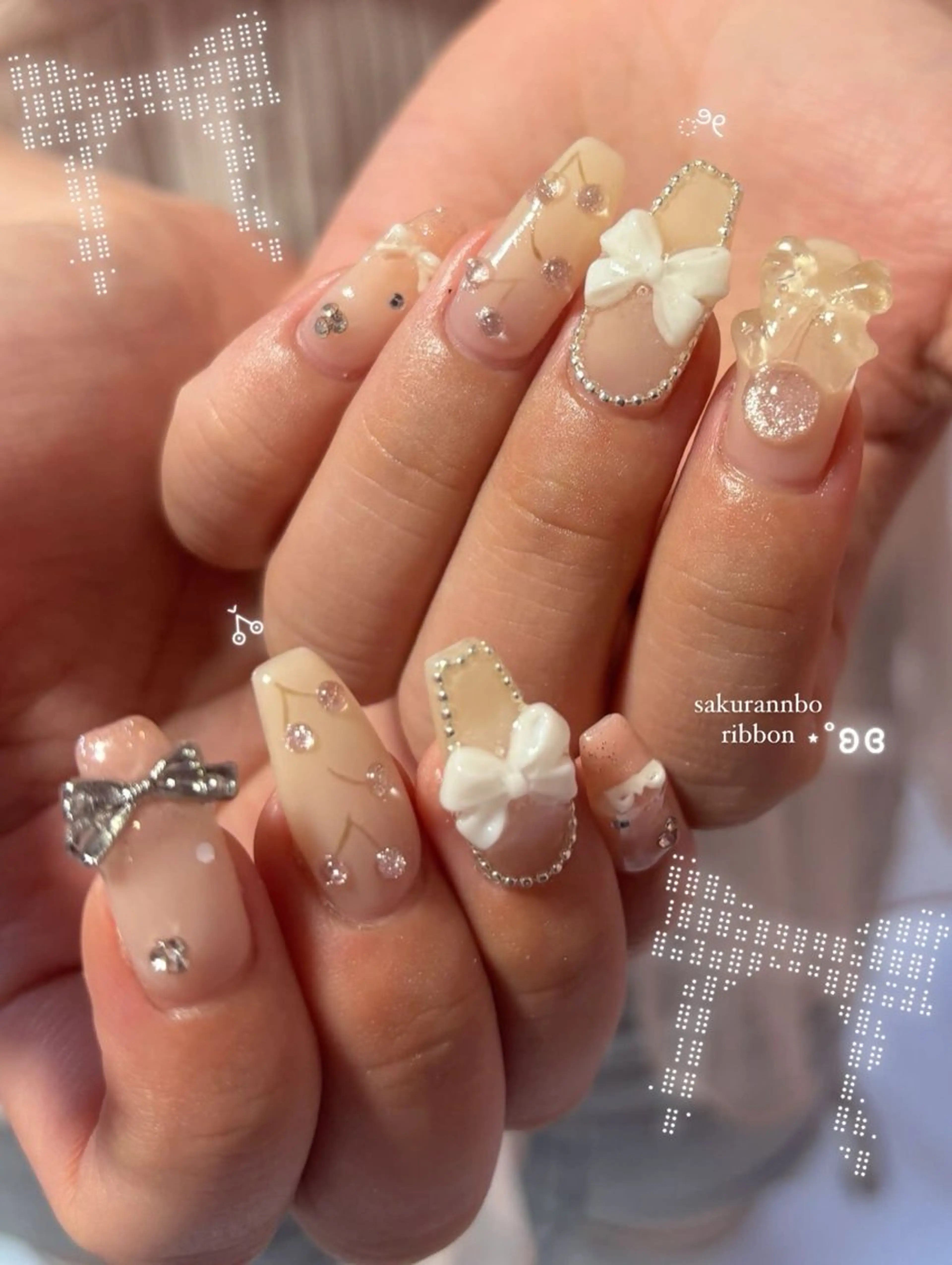 ネイル ハンドネイル EmaNail🎀 Haaruのネイルデザイン