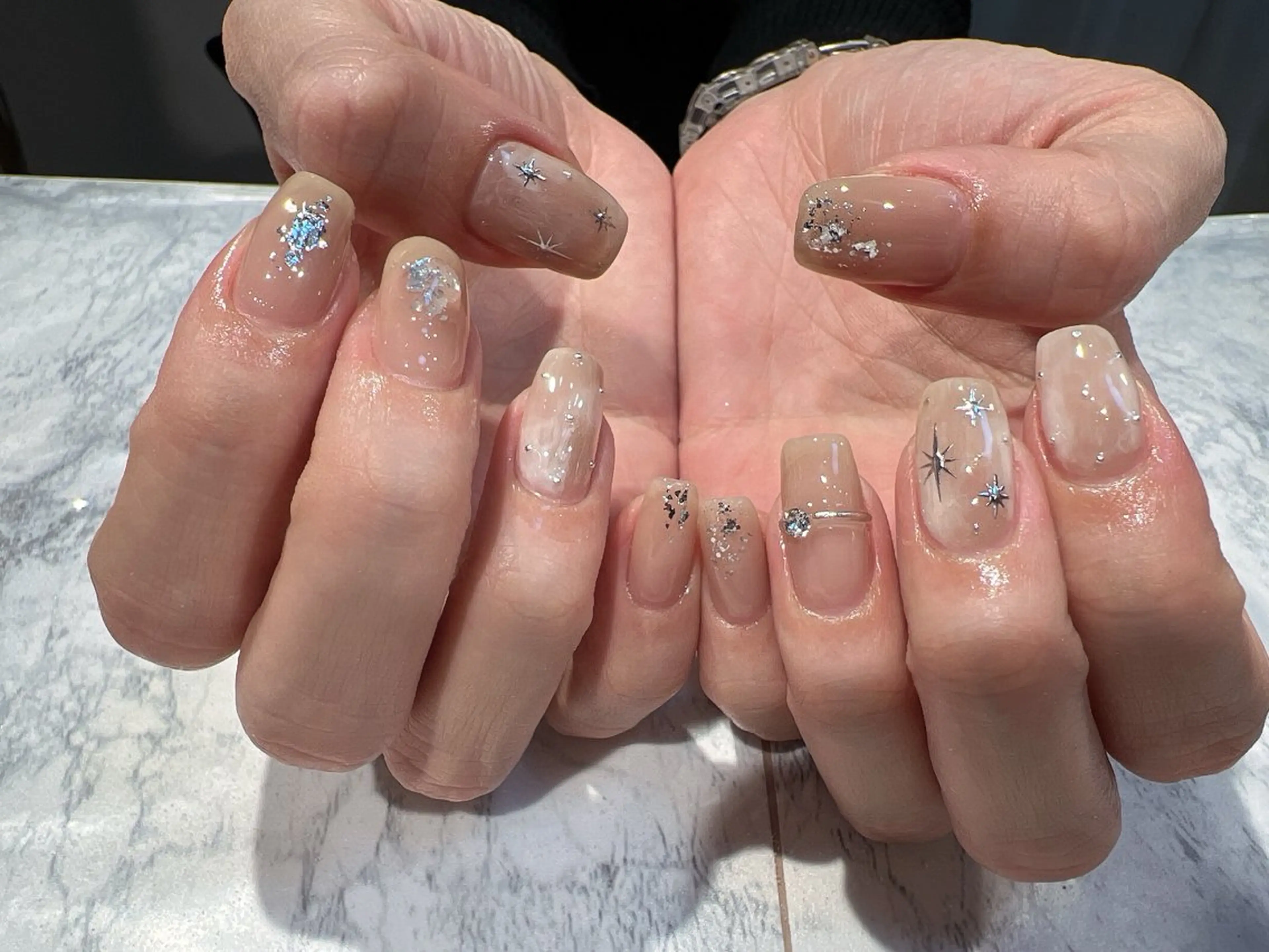 ネイル ハンドネイル Lavish nailのネイルデザイン