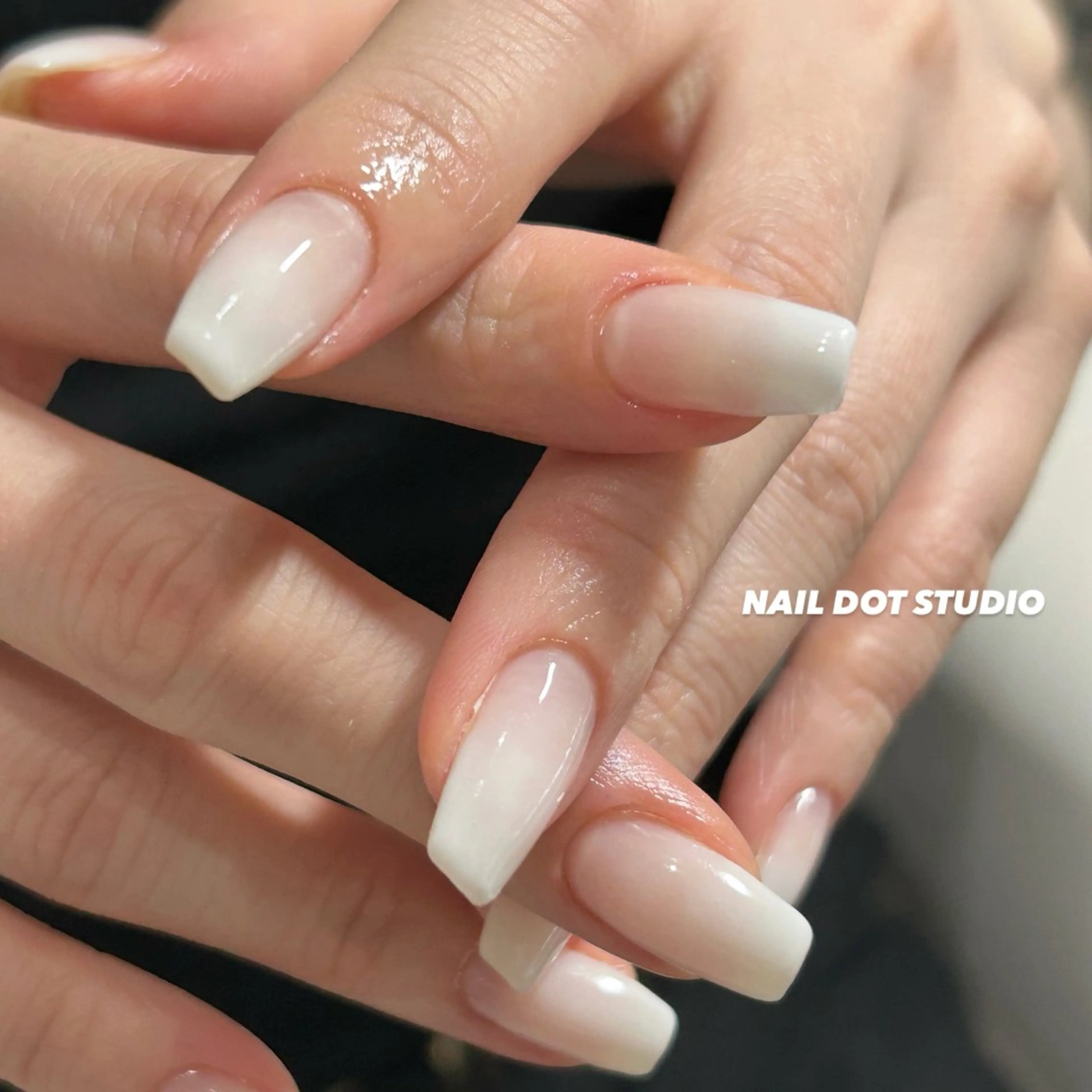 ネイル ハンドネイル NAIL DOT STUDIO　aiのネイルデザイン