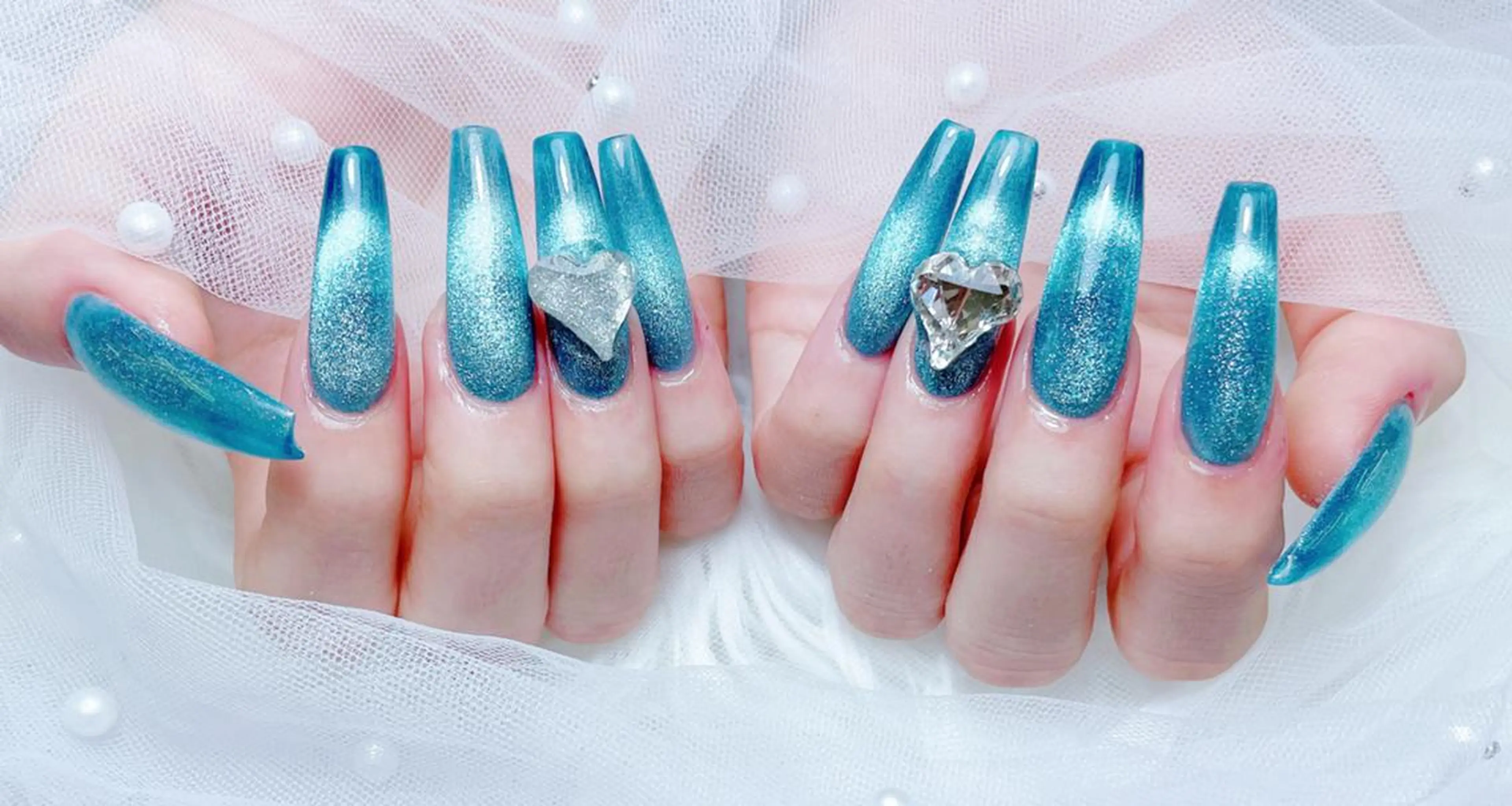 ネイル 🩷U nail リリス【新宿店】のネイルデザイン