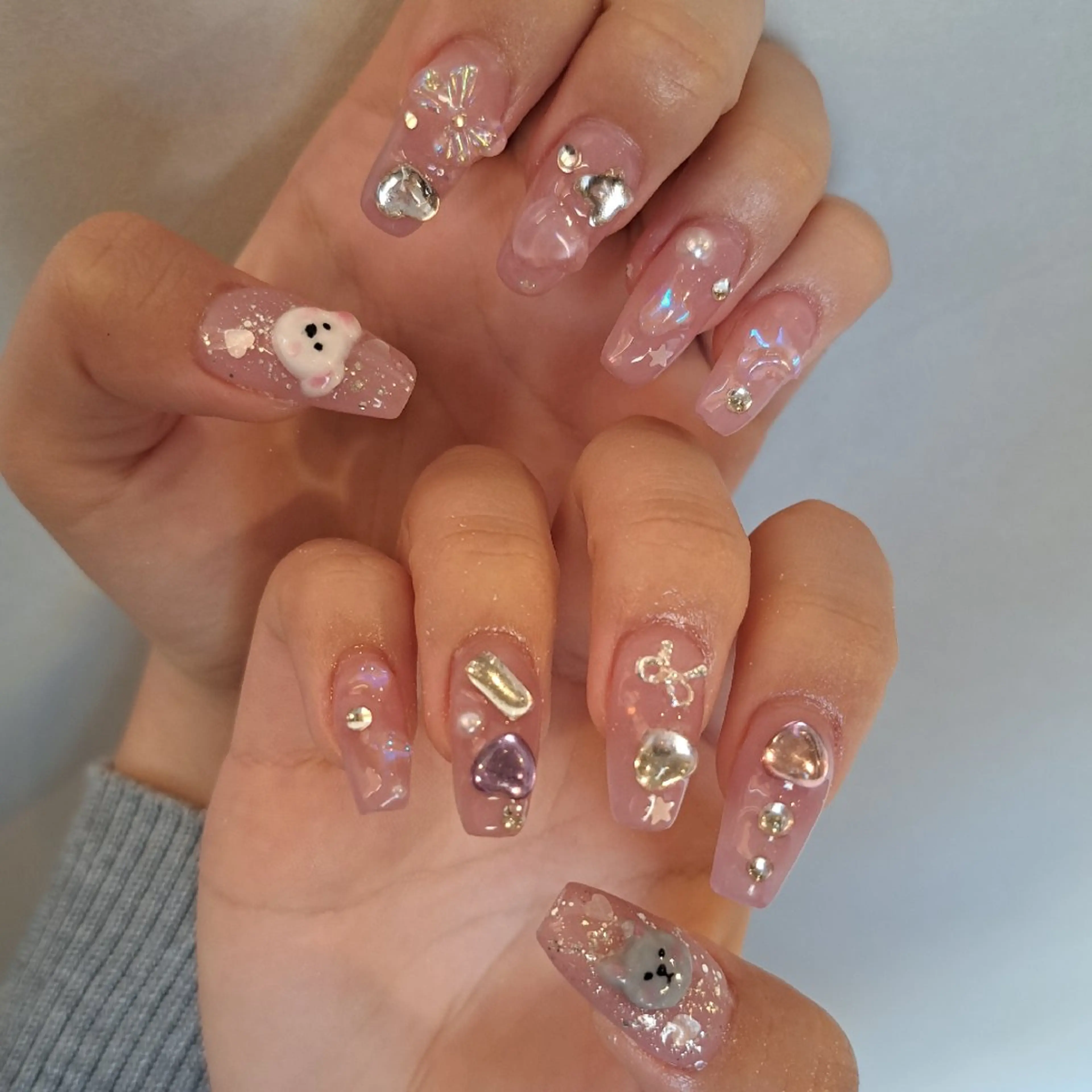 ネイル アートネイル 長さ出し キラキラネイル 持ち込み スカルプネイル Nail mood /アートし放題のネイルデザイン