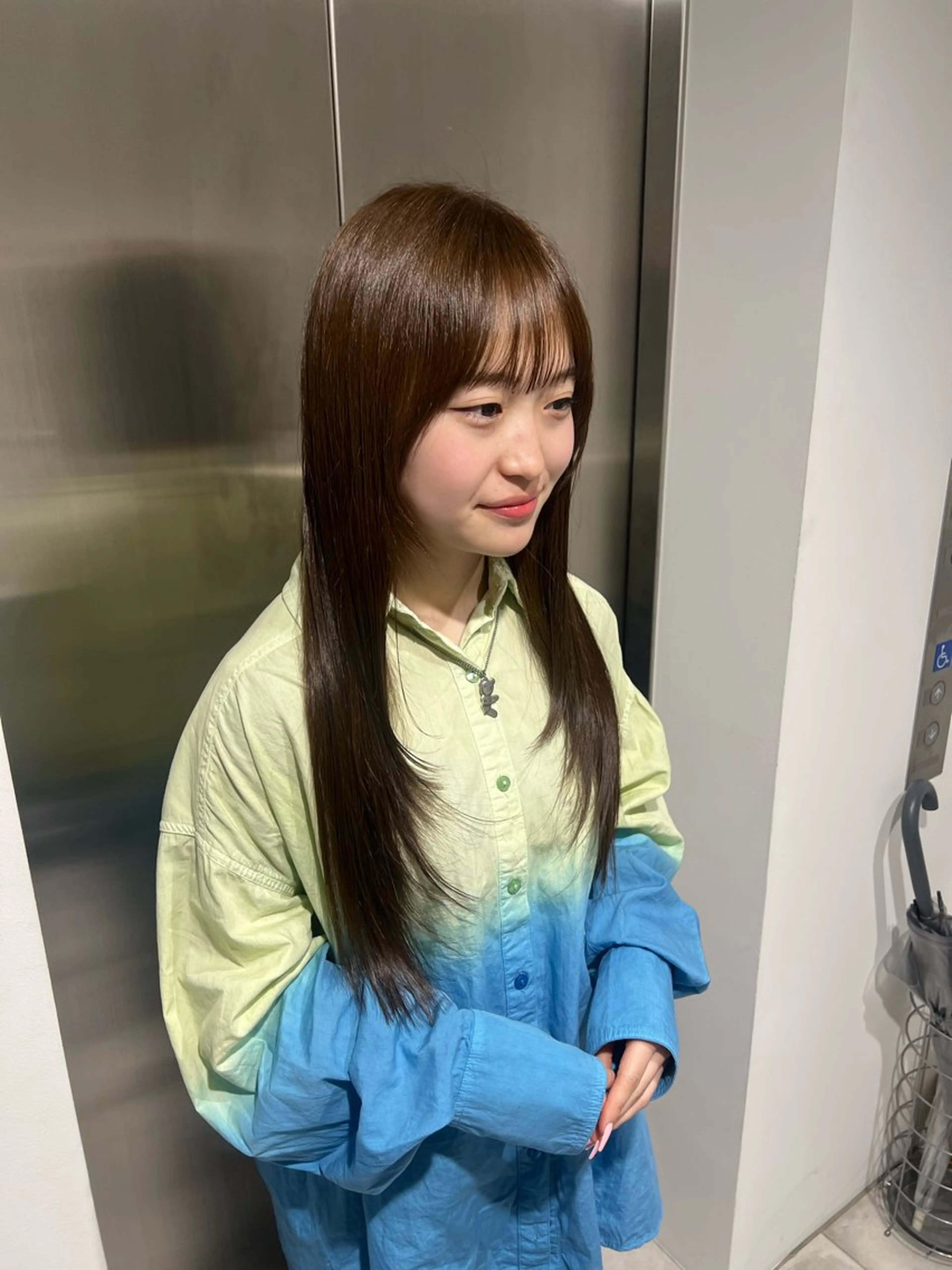ロング カラー カット ヘアカラー トリートメント 色落ちまで可愛い 透明感🔅KANTAのヘアスタイル