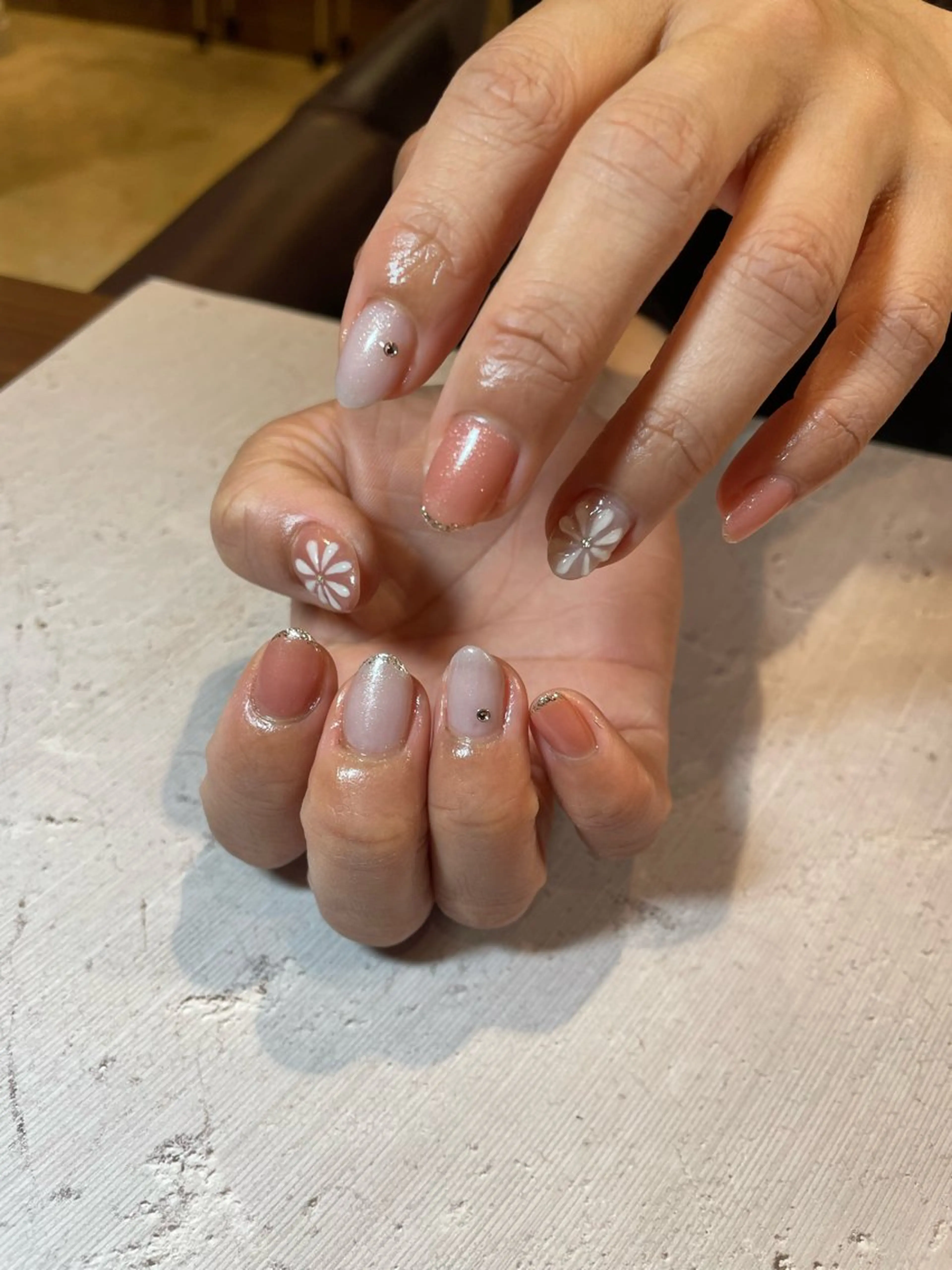 ネイル ハンドネイル SAVOYNail 🪞yuinaのネイルデザイン
