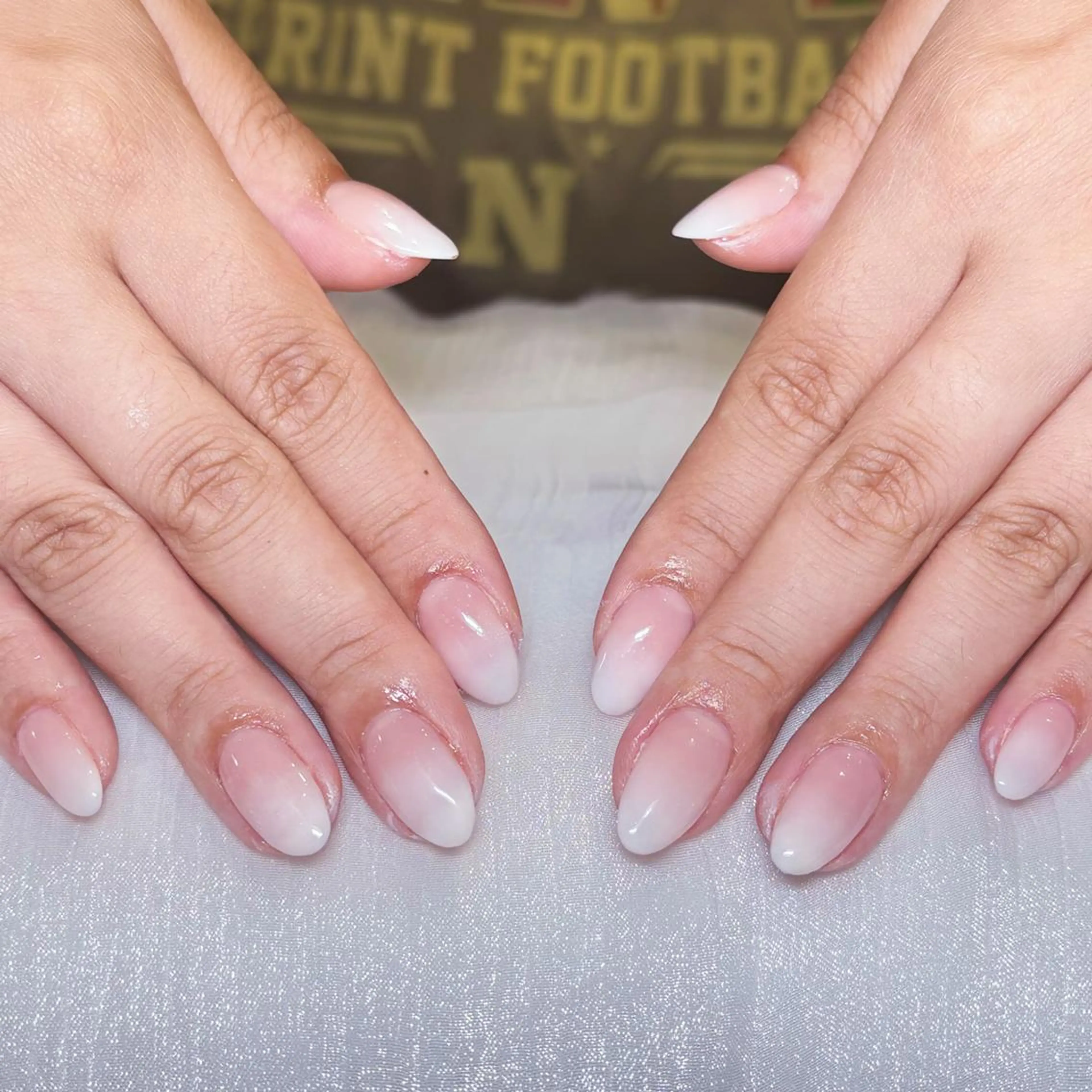 ネイル アートネイル オーロラネイル ガーリー キラキラネイル 韓国ネイル ハンドネイル ハンドケア DIAMOND 💅のネイルデザイン