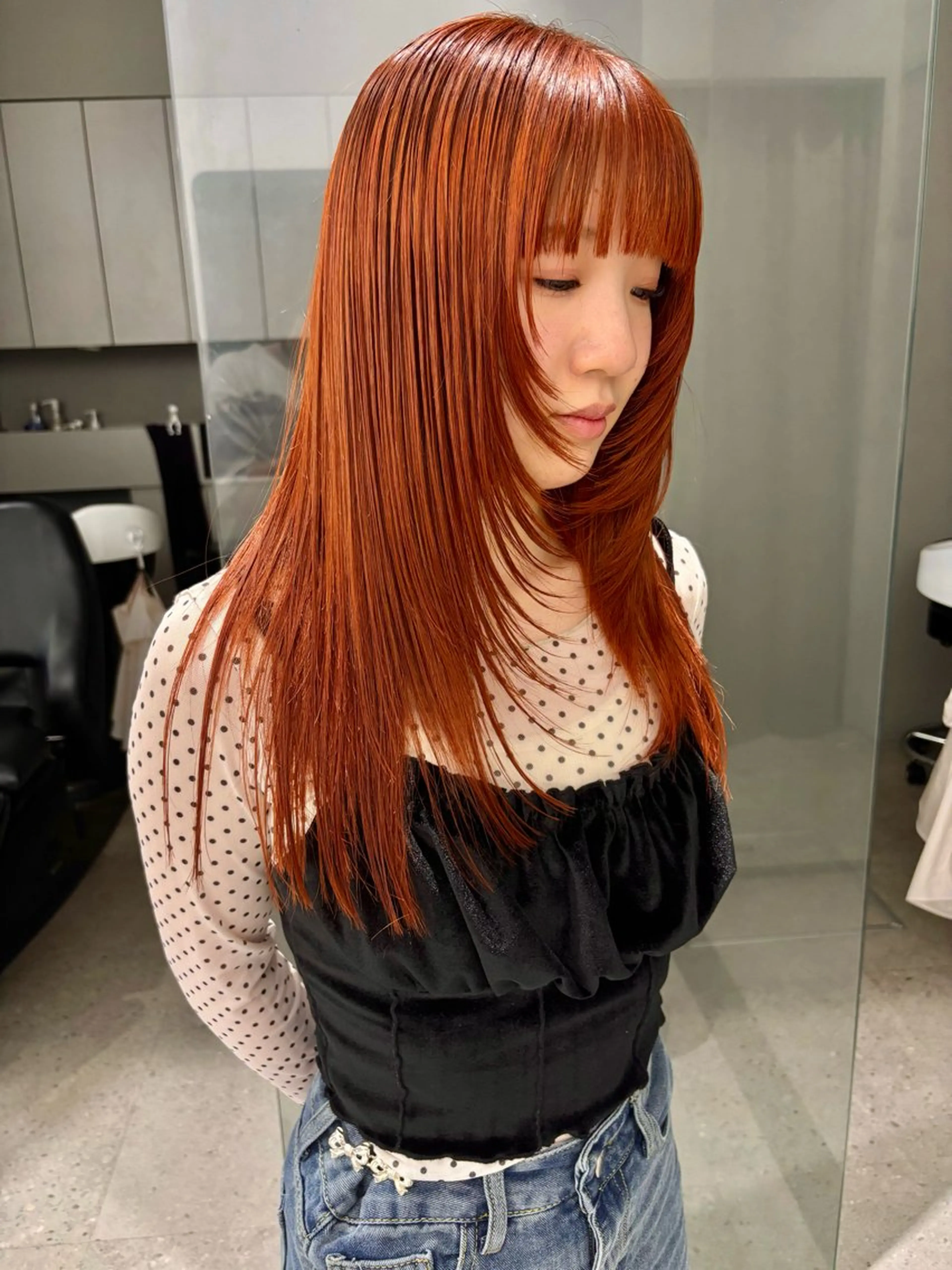 ロング 顔まわりレイヤー レイヤーカット iLi所属・iLi 《イリ》のヘアスタイル