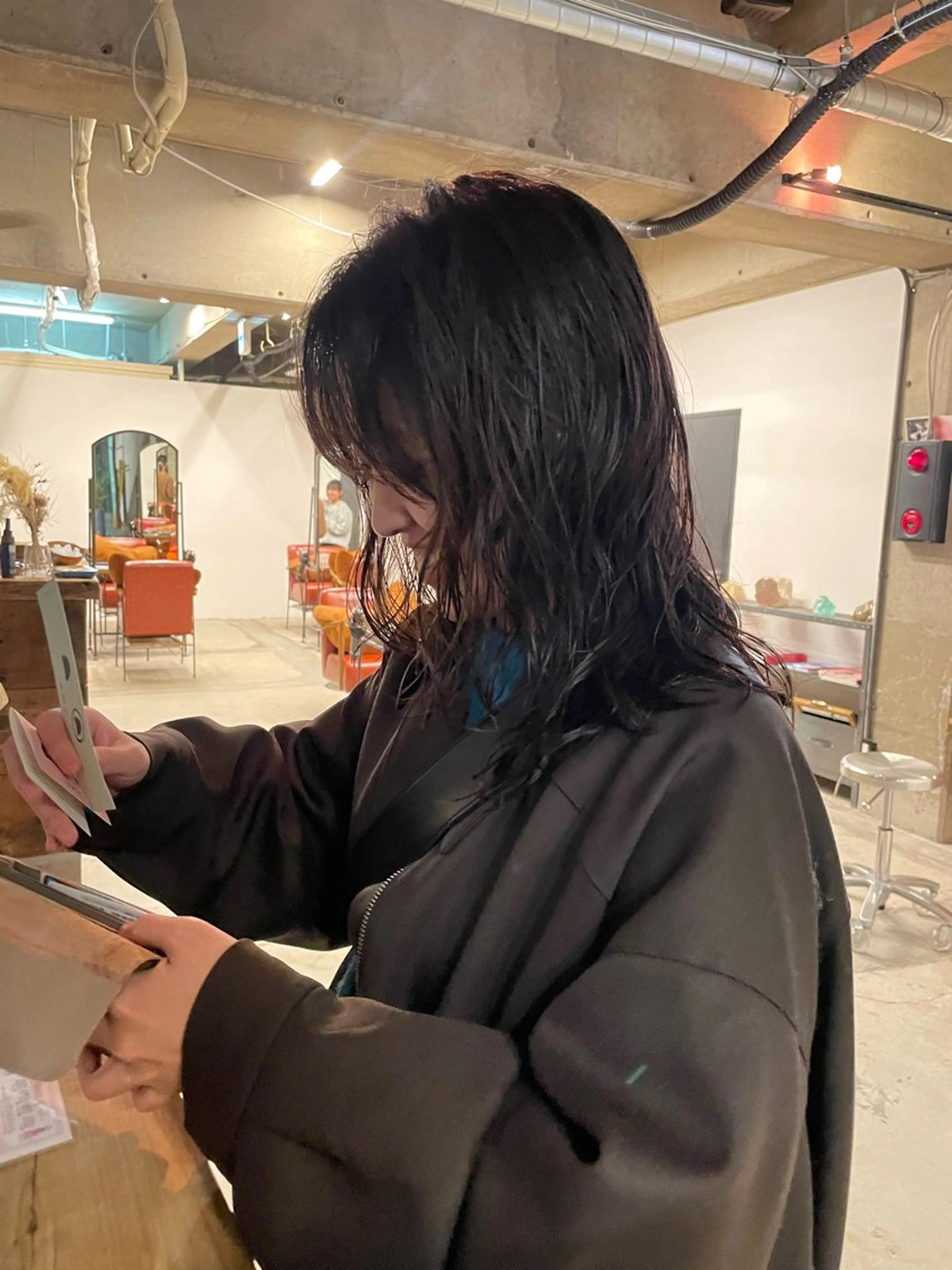 セミロング パーマ パーマ/レイヤー 岩山丈一郎のヘアスタイル