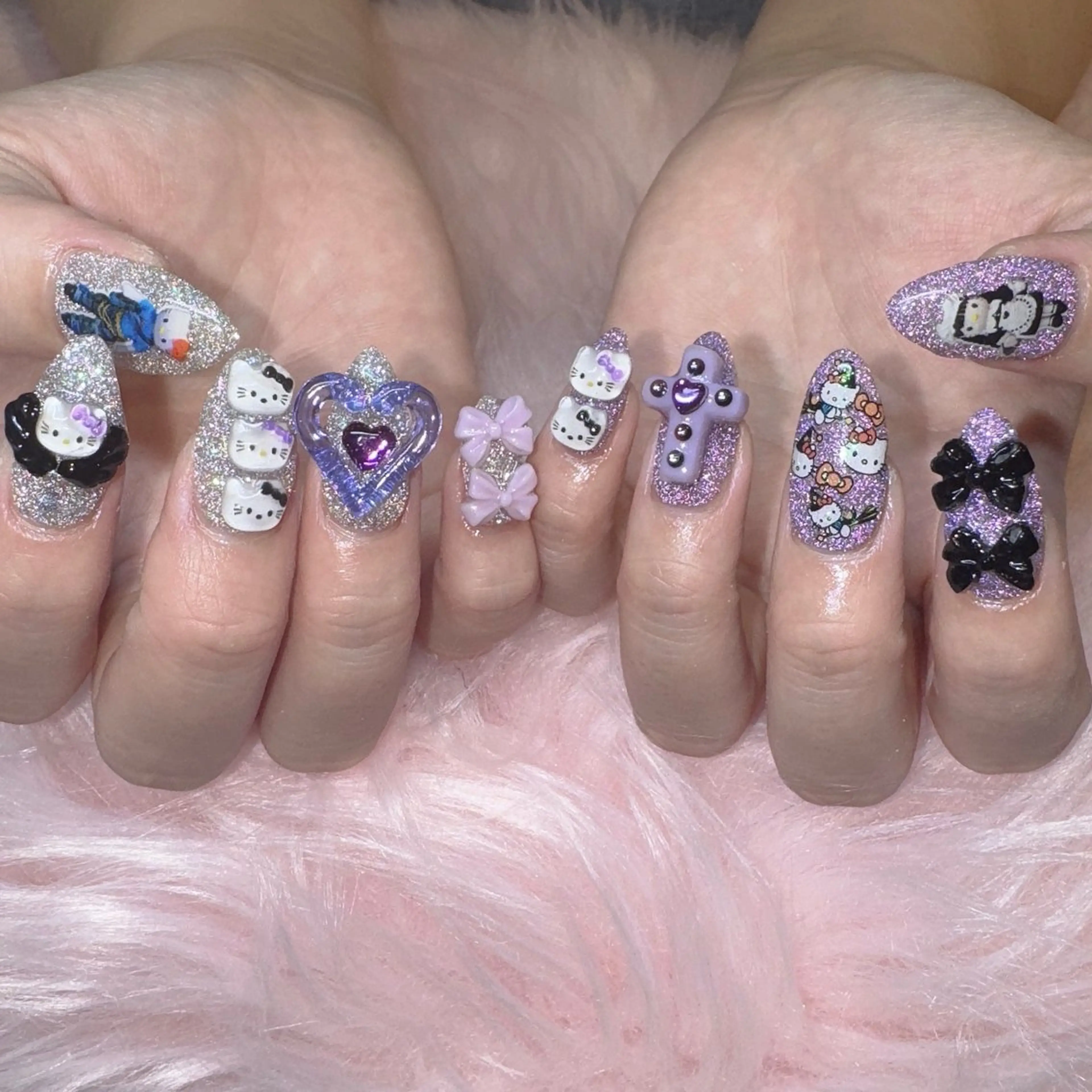 ネイル ハロウィン ハンドネイル RIEKO🍒 ワンホン♡推しネイルのネイルデザイン