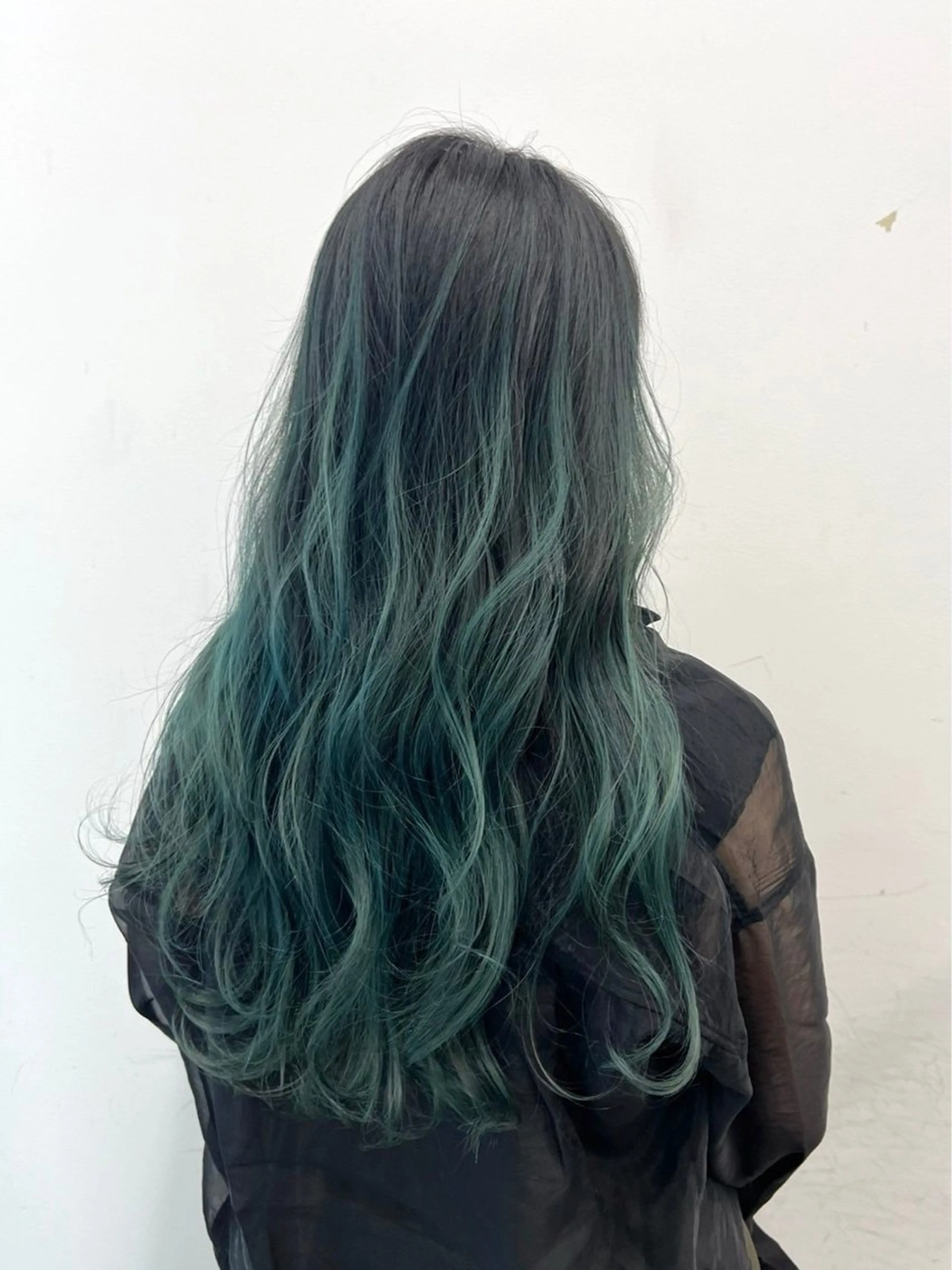 ロング カラー パーマ カット ヘアカラー パーマ トリートメント ヘッドスパ 縮毛矯正✨ 透明感カラー✨山下のヘアスタイル